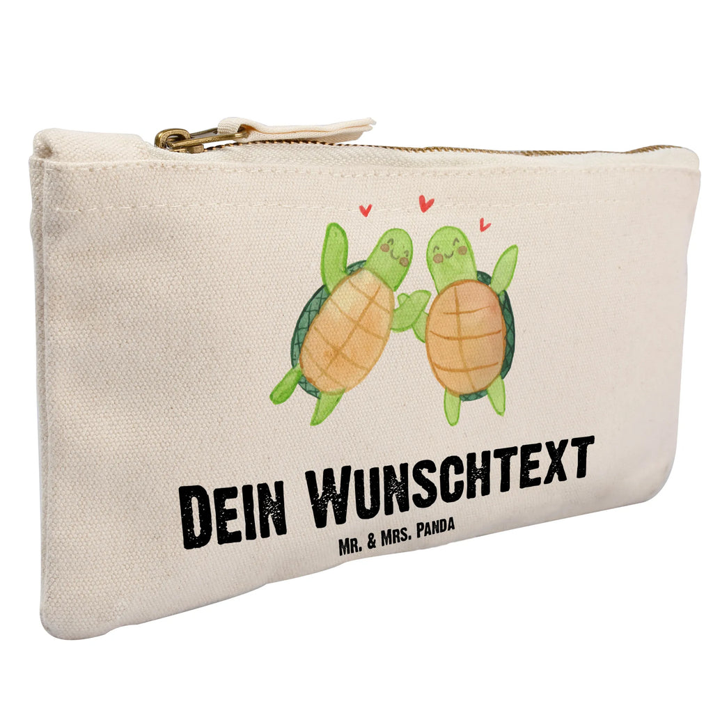 Personalisierte Schminktasche Schildkröten Paar Personalisierte Schminktasche, Personalisierte Kosmetiktasche, Personalisierter Kosmetikbeutel, Personalisiertes Stiftemäppchen, Personalisiertes Etui, Personalisierte Federmappe, Personalisierte Makeup Bag, Personalisiertes Schminketui, Personalisiertes Kosmetiketui, Personalisiertes Schlamperetui, Schminktasche mit Namen, Kosmetiktasche mit Namen, Kosmetikbeutel mit Namen, Stiftemäppchen mit Namen, Etui mit Namen, Federmappe mit Namen, Makeup Bg mit Namen, Schminketui mit Namen, Kosmetiketui mit Namen, Schlamperetui mit Namen, Schminktasche personalisieren, Schminktasche bedrucken, Schminktasche selbst gestalten, Liebe, Partner, Freund, Freundin, Ehemann, Ehefrau, Heiraten, Verlobung, Heiratsantrag, Liebesgeschenk, Jahrestag, Hocheitstag, Valentinstag, Geschenk für Frauen, Hochzeitstag, Mitbringsel, Geschenk für Freundin, Geschenk für Partner, Liebesbeweis, für Männer, für Ehemann