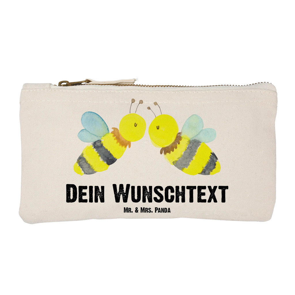 Personalisierte Schminktasche Biene Liebe Personalisierte Schminktasche, Personalisierte Kosmetiktasche, Personalisierter Kosmetikbeutel, Personalisiertes Stiftemäppchen, Personalisiertes Etui, Personalisierte Federmappe, Personalisierte Makeup Bag, Personalisiertes Schminketui, Personalisiertes Kosmetiketui, Personalisiertes Schlamperetui, Schminktasche mit Namen, Kosmetiktasche mit Namen, Kosmetikbeutel mit Namen, Stiftemäppchen mit Namen, Etui mit Namen, Federmappe mit Namen, Makeup Bg mit Namen, Schminketui mit Namen, Kosmetiketui mit Namen, Schlamperetui mit Namen, Schminktasche personalisieren, Schminktasche bedrucken, Schminktasche selbst gestalten, Biene, Wespe, Hummel