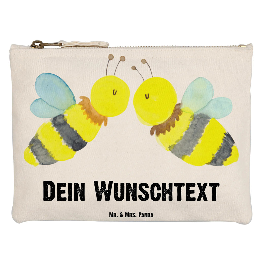 Personalisierte Schminktasche Biene Liebe Personalisierte Schminktasche, Personalisierte Kosmetiktasche, Personalisierter Kosmetikbeutel, Personalisiertes Stiftemäppchen, Personalisiertes Etui, Personalisierte Federmappe, Personalisierte Makeup Bag, Personalisiertes Schminketui, Personalisiertes Kosmetiketui, Personalisiertes Schlamperetui, Schminktasche mit Namen, Kosmetiktasche mit Namen, Kosmetikbeutel mit Namen, Stiftemäppchen mit Namen, Etui mit Namen, Federmappe mit Namen, Makeup Bg mit Namen, Schminketui mit Namen, Kosmetiketui mit Namen, Schlamperetui mit Namen, Schminktasche personalisieren, Schminktasche bedrucken, Schminktasche selbst gestalten, Biene, Wespe, Hummel