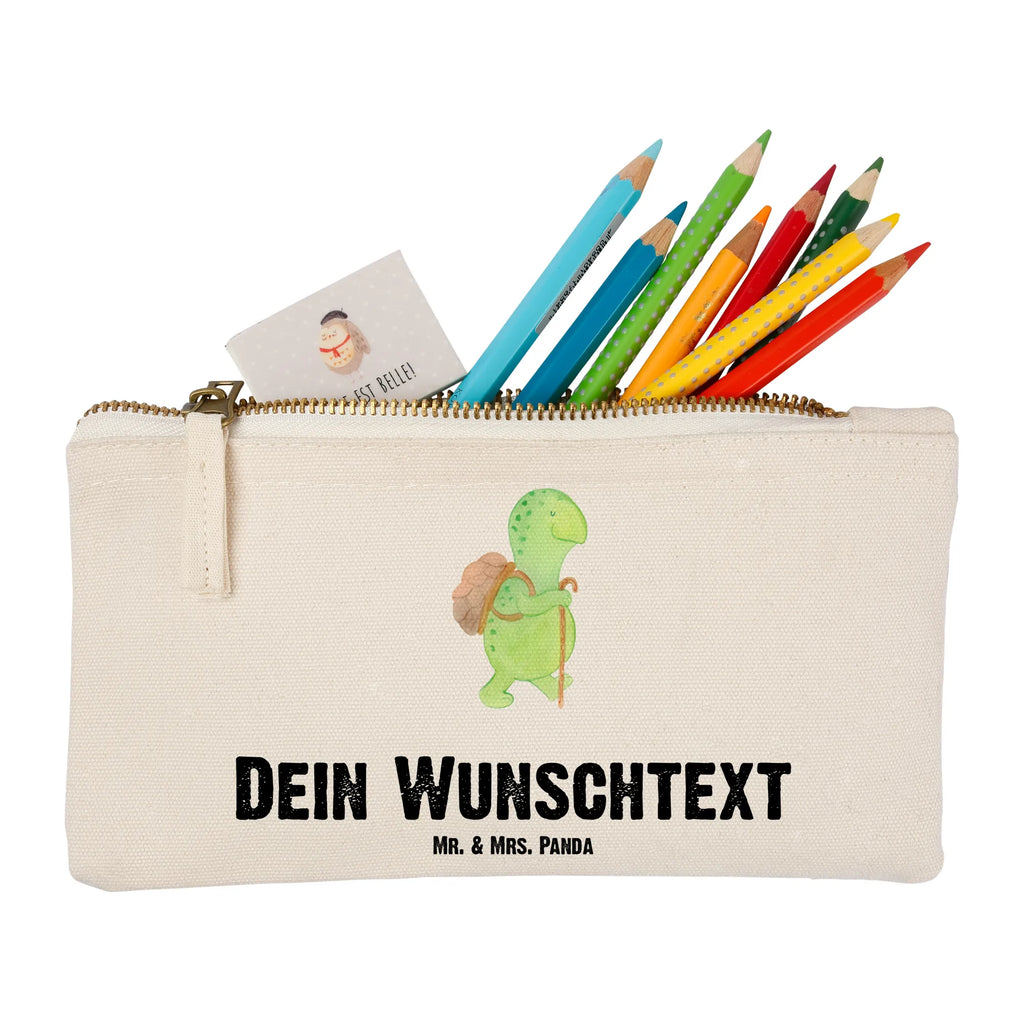 Personalisierte Schminktasche Schildkröte Wanderer Personalisierte Schminktasche, Personalisierte Kosmetiktasche, Personalisierter Kosmetikbeutel, Personalisiertes Stiftemäppchen, Personalisiertes Etui, Personalisierte Federmappe, Personalisierte Makeup Bag, Personalisiertes Schminketui, Personalisiertes Kosmetiketui, Personalisiertes Schlamperetui, Schminktasche mit Namen, Kosmetiktasche mit Namen, Kosmetikbeutel mit Namen, Stiftemäppchen mit Namen, Etui mit Namen, Federmappe mit Namen, Makeup Bg mit Namen, Schminketui mit Namen, Kosmetiketui mit Namen, Schlamperetui mit Namen, Schminktasche personalisieren, Schminktasche bedrucken, Schminktasche selbst gestalten, Schildkröte, Schildkröten, Motivation, Motivationsspruch, Motivationssprüche, Neuanfang