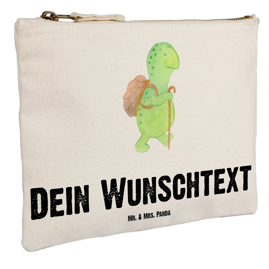 Personalisierte Schminktasche Schildkröte Wanderer Personalisierte Schminktasche, Personalisierte Kosmetiktasche, Personalisierter Kosmetikbeutel, Personalisiertes Stiftemäppchen, Personalisiertes Etui, Personalisierte Federmappe, Personalisierte Makeup Bag, Personalisiertes Schminketui, Personalisiertes Kosmetiketui, Personalisiertes Schlamperetui, Schminktasche mit Namen, Kosmetiktasche mit Namen, Kosmetikbeutel mit Namen, Stiftemäppchen mit Namen, Etui mit Namen, Federmappe mit Namen, Makeup Bg mit Namen, Schminketui mit Namen, Kosmetiketui mit Namen, Schlamperetui mit Namen, Schminktasche personalisieren, Schminktasche bedrucken, Schminktasche selbst gestalten, Schildkröte, Schildkröten, Motivation, Motivationsspruch, Motivationssprüche, Neuanfang