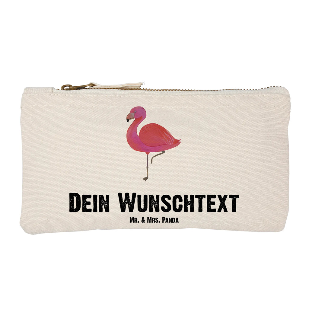 Personalisierte Schminktasche Flamingo classic Personalisierte Schminktasche, Personalisierte Kosmetiktasche, Personalisierter Kosmetikbeutel, Personalisiertes Stiftemäppchen, Personalisiertes Etui, Personalisierte Federmappe, Personalisierte Makeup Bag, Personalisiertes Schminketui, Personalisiertes Kosmetiketui, Personalisiertes Schlamperetui, Schminktasche mit Namen, Kosmetiktasche mit Namen, Kosmetikbeutel mit Namen, Stiftemäppchen mit Namen, Etui mit Namen, Federmappe mit Namen, Makeup Bg mit Namen, Schminketui mit Namen, Kosmetiketui mit Namen, Schlamperetui mit Namen, Schminktasche personalisieren, Schminktasche bedrucken, Schminktasche selbst gestalten, Flamingo, Einzigartig, Selbstliebe, Stolz, ich, für mich, Spruch, Freundin, Freundinnen, Außenseiter, Sohn, Tochter, Geschwister