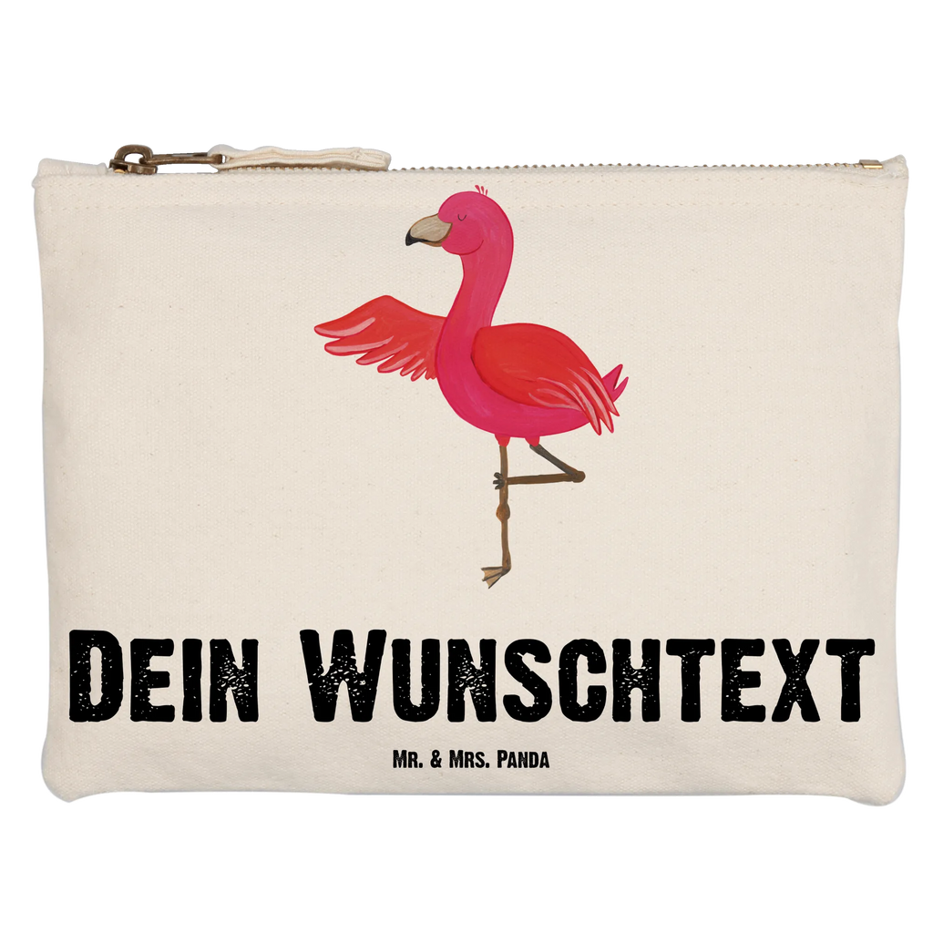 Personalisierte Schminktasche Flamingo Yoga Personalisierte Schminktasche, Personalisierte Kosmetiktasche, Personalisierter Kosmetikbeutel, Personalisiertes Stiftemäppchen, Personalisiertes Etui, Personalisierte Federmappe, Personalisierte Makeup Bag, Personalisiertes Schminketui, Personalisiertes Kosmetiketui, Personalisiertes Schlamperetui, Schminktasche mit Namen, Kosmetiktasche mit Namen, Kosmetikbeutel mit Namen, Stiftemäppchen mit Namen, Etui mit Namen, Federmappe mit Namen, Makeup Bg mit Namen, Schminketui mit Namen, Kosmetiketui mit Namen, Schlamperetui mit Namen, Schminktasche personalisieren, Schminktasche bedrucken, Schminktasche selbst gestalten, Flamingo, Vogel, Yoga, Namaste, Achtsamkeit, Yoga-Übung, Entspannung, Ärger, Aufregen, Tiefenentspannung