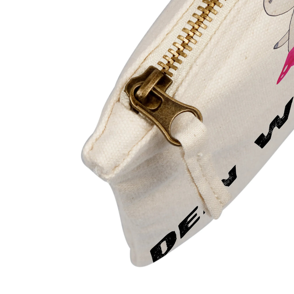 Personalisierte Schminktasche Einhorn Ballerina Personalisierte Schminktasche, Personalisierte Kosmetiktasche, Personalisierter Kosmetikbeutel, Personalisiertes Stiftemäppchen, Personalisiertes Etui, Personalisierte Federmappe, Personalisierte Makeup Bag, Personalisiertes Schminketui, Personalisiertes Kosmetiketui, Personalisiertes Schlamperetui, Schminktasche mit Namen, Kosmetiktasche mit Namen, Kosmetikbeutel mit Namen, Stiftemäppchen mit Namen, Etui mit Namen, Federmappe mit Namen, Makeup Bg mit Namen, Schminketui mit Namen, Kosmetiketui mit Namen, Schlamperetui mit Namen, Schminktasche personalisieren, Schminktasche bedrucken, Schminktasche selbst gestalten, Einhorn, Einhörner, Einhorn Deko, Pegasus, Unicorn, Tanzen, Ballerina, Party, Wohnung, Spaß, Feiern, Geburtstag, Tänzerin, Lebenslust, Lebensfreude