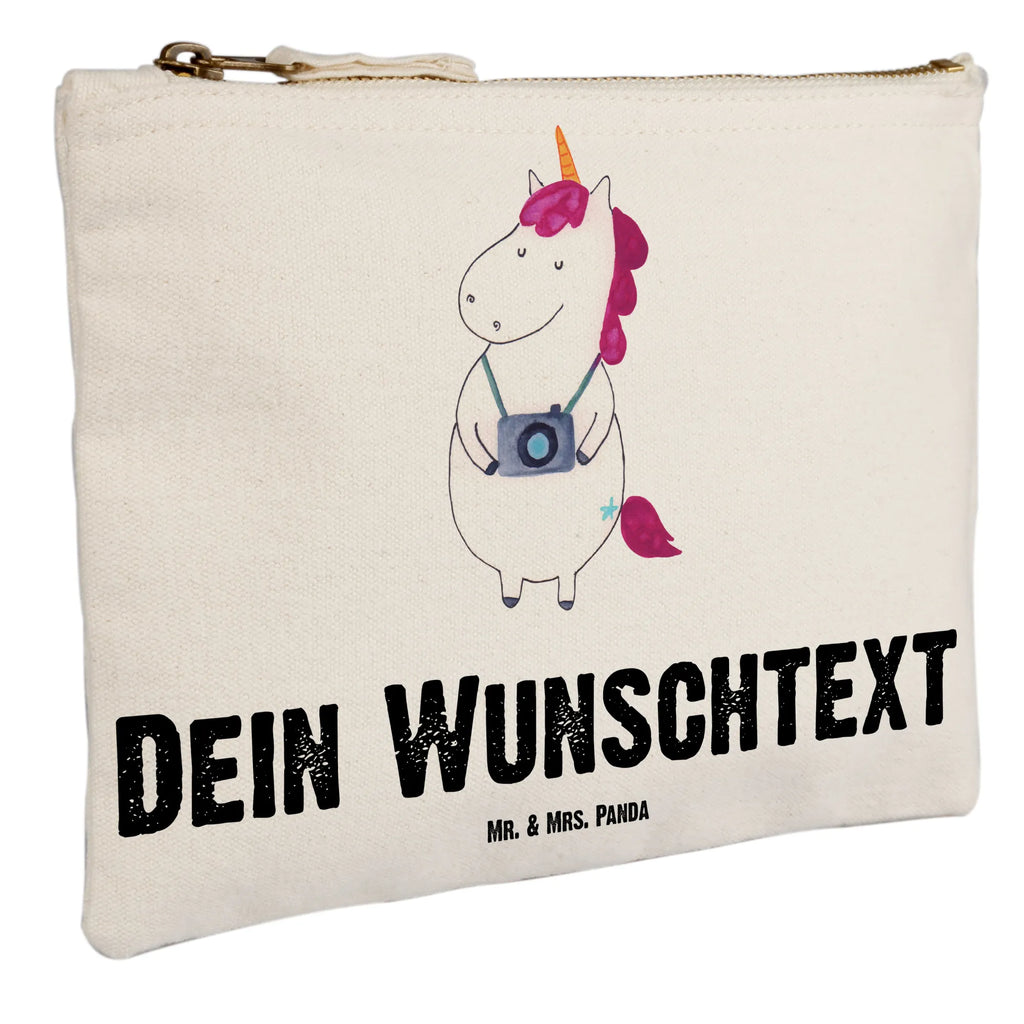 Personalisierte Schminktasche Einhorn Fotograf Personalisierte Schminktasche, Personalisierte Kosmetiktasche, Personalisierter Kosmetikbeutel, Personalisiertes Stiftemäppchen, Personalisiertes Etui, Personalisierte Federmappe, Personalisierte Makeup Bag, Personalisiertes Schminketui, Personalisiertes Kosmetiketui, Personalisiertes Schlamperetui, Schminktasche mit Namen, Kosmetiktasche mit Namen, Kosmetikbeutel mit Namen, Stiftemäppchen mit Namen, Etui mit Namen, Federmappe mit Namen, Makeup Bg mit Namen, Schminketui mit Namen, Kosmetiketui mit Namen, Schlamperetui mit Namen, Schminktasche personalisieren, Schminktasche bedrucken, Schminktasche selbst gestalten, Einhorn, Einhörner, Einhorn Deko, Pegasus, Unicorn, Fotograf, Fotografie, Kamera, Reisen, Weltreise, Weltenbummler, Urlaub, Tourist, Kurztrip, Reise, Städtereise