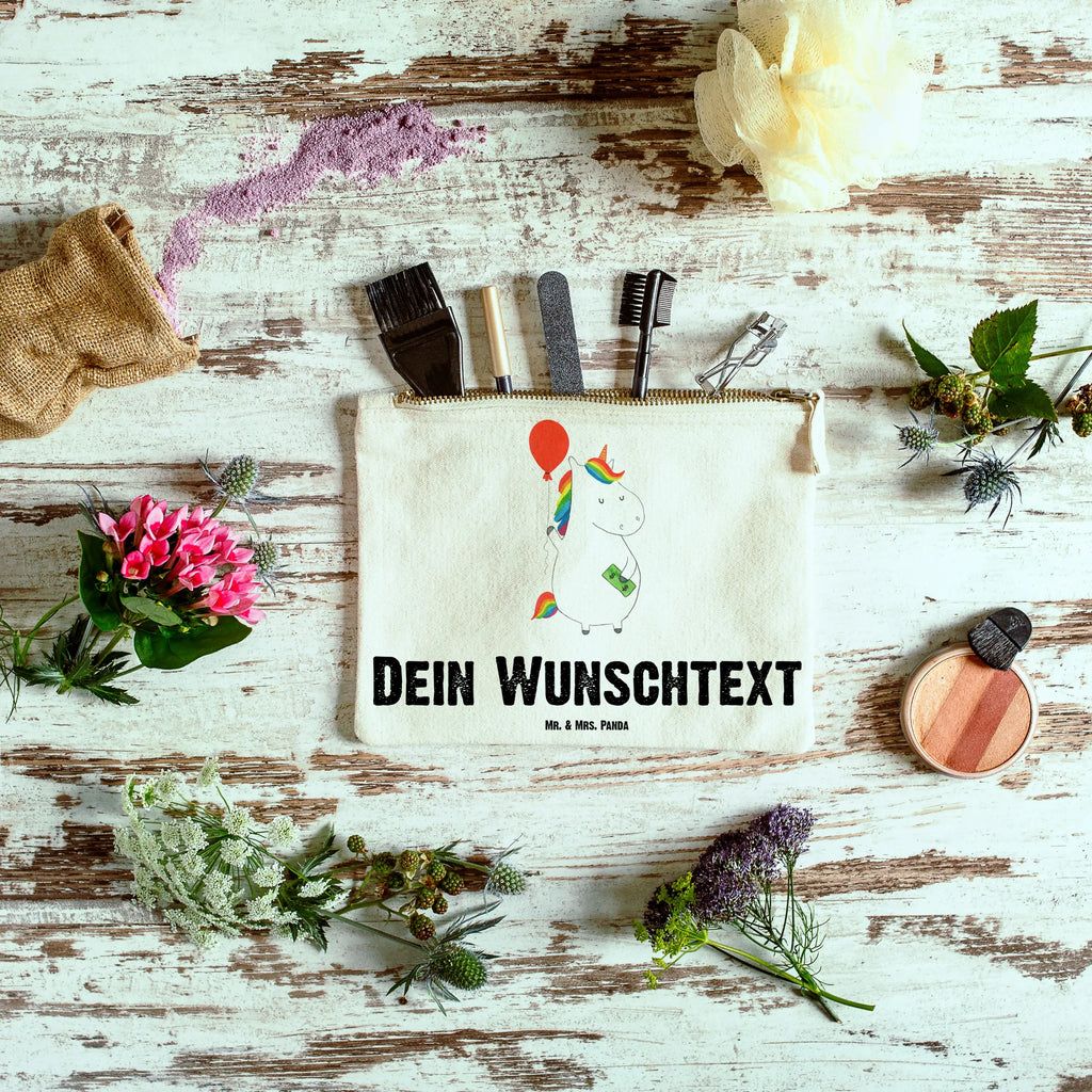 Personalisierte Schminktasche Einhorn Luftballon Personalisierte Schminktasche, Personalisierte Kosmetiktasche, Personalisierter Kosmetikbeutel, Personalisiertes Stiftemäppchen, Personalisiertes Etui, Personalisierte Federmappe, Personalisierte Makeup Bag, Personalisiertes Schminketui, Personalisiertes Kosmetiketui, Personalisiertes Schlamperetui, Schminktasche mit Namen, Kosmetiktasche mit Namen, Kosmetikbeutel mit Namen, Stiftemäppchen mit Namen, Etui mit Namen, Federmappe mit Namen, Makeup Bg mit Namen, Schminketui mit Namen, Kosmetiketui mit Namen, Schlamperetui mit Namen, Schminktasche personalisieren, Schminktasche bedrucken, Schminktasche selbst gestalten, Einhorn, Einhörner, Einhorn Deko, Pegasus, Unicorn, Luftballon, Geld, Lebenslust, Freude, Geschenk, Freundin