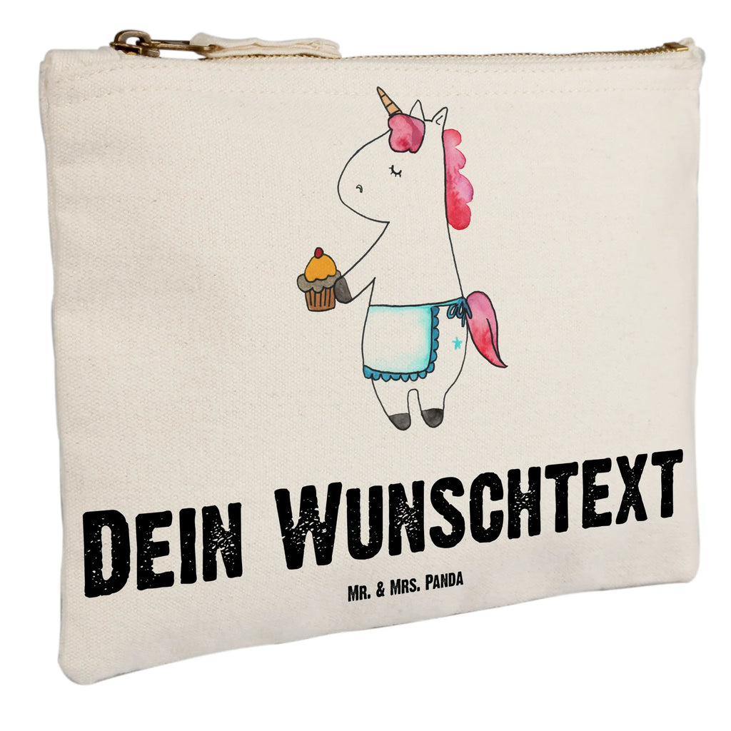 Personalisierte Schminktasche Einhorn Muffin Personalisierte Schminktasche, Personalisierte Kosmetiktasche, Personalisierter Kosmetikbeutel, Personalisiertes Stiftemäppchen, Personalisiertes Etui, Personalisierte Federmappe, Personalisierte Makeup Bag, Personalisiertes Schminketui, Personalisiertes Kosmetiketui, Personalisiertes Schlamperetui, Schminktasche mit Namen, Kosmetiktasche mit Namen, Kosmetikbeutel mit Namen, Stiftemäppchen mit Namen, Etui mit Namen, Federmappe mit Namen, Makeup Bg mit Namen, Schminketui mit Namen, Kosmetiketui mit Namen, Schlamperetui mit Namen, Schminktasche personalisieren, Schminktasche bedrucken, Schminktasche selbst gestalten, Einhorn, Einhörner, Einhorn Deko, Pegasus, Unicorn, Geburtstag, Backen, Muffin, Kekse, Geburtstagsgrüße, Glückwünsche, Liebesgrüße, Grüße