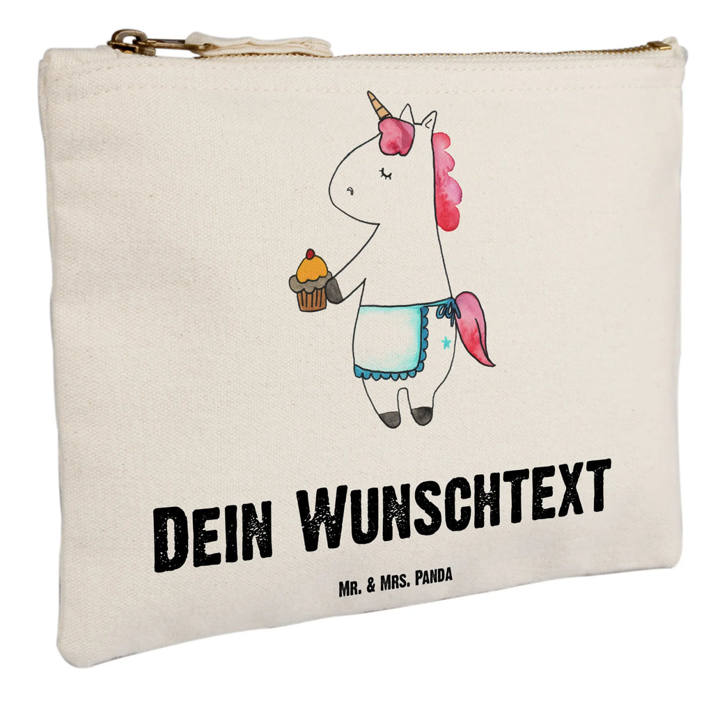 Personalisierte Schminktasche Einhorn Muffin Personalisierte Schminktasche, Personalisierte Kosmetiktasche, Personalisierter Kosmetikbeutel, Personalisiertes Stiftemäppchen, Personalisiertes Etui, Personalisierte Federmappe, Personalisierte Makeup Bag, Personalisiertes Schminketui, Personalisiertes Kosmetiketui, Personalisiertes Schlamperetui, Schminktasche mit Namen, Kosmetiktasche mit Namen, Kosmetikbeutel mit Namen, Stiftemäppchen mit Namen, Etui mit Namen, Federmappe mit Namen, Makeup Bg mit Namen, Schminketui mit Namen, Kosmetiketui mit Namen, Schlamperetui mit Namen, Schminktasche personalisieren, Schminktasche bedrucken, Schminktasche selbst gestalten, Einhorn, Einhörner, Einhorn Deko, Pegasus, Unicorn, Geburtstag, Backen, Muffin, Kekse, Geburtstagsgrüße, Glückwünsche, Liebesgrüße, Grüße