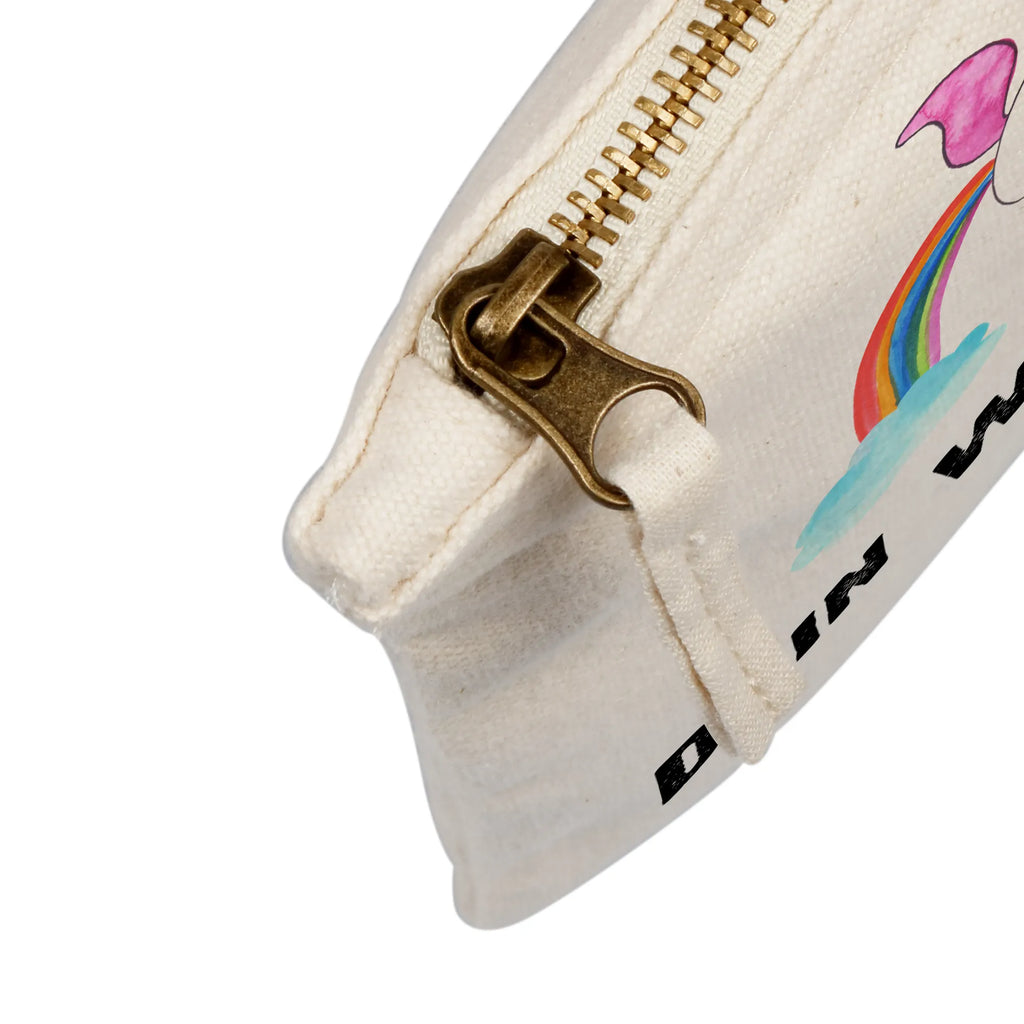 Personalisierte Schminktasche Einhorn Pupsend Personalisierte Schminktasche, Personalisierte Kosmetiktasche, Personalisierter Kosmetikbeutel, Personalisiertes Stiftemäppchen, Personalisiertes Etui, Personalisierte Federmappe, Personalisierte Makeup Bag, Personalisiertes Schminketui, Personalisiertes Kosmetiketui, Personalisiertes Schlamperetui, Schminktasche mit Namen, Kosmetiktasche mit Namen, Kosmetikbeutel mit Namen, Stiftemäppchen mit Namen, Etui mit Namen, Federmappe mit Namen, Makeup Bg mit Namen, Schminketui mit Namen, Kosmetiketui mit Namen, Schlamperetui mit Namen, Schminktasche personalisieren, Schminktasche bedrucken, Schminktasche selbst gestalten, Einhorn, Einhörner, Einhorn Deko, Pegasus, Unicorn, Pups, Regenbogen, Glitzer, Einhornpower, Erwachsenwerden, Spaß, lustig, Freundin