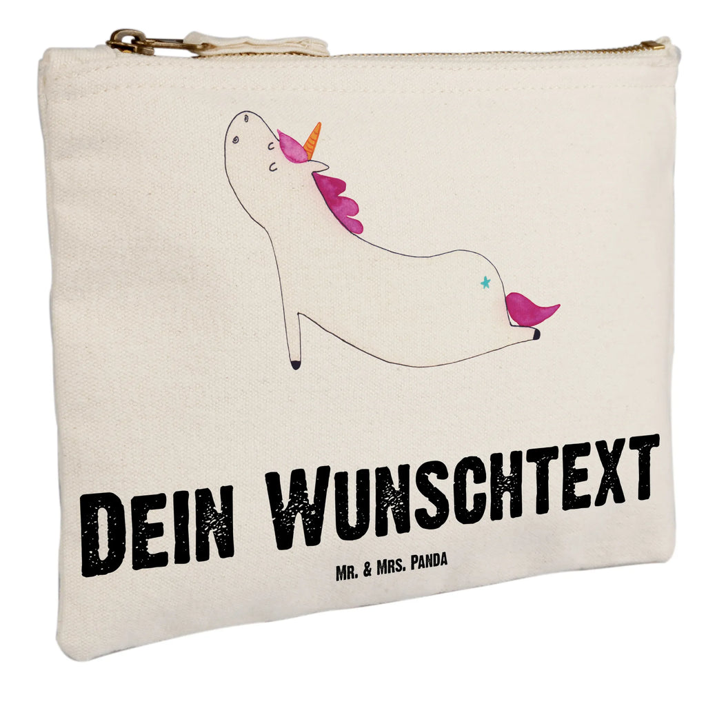 Personalisierte Schminktasche Einhorn Yoga Personalisierte Schminktasche, Personalisierte Kosmetiktasche, Personalisierter Kosmetikbeutel, Personalisiertes Stiftemäppchen, Personalisiertes Etui, Personalisierte Federmappe, Personalisierte Makeup Bag, Personalisiertes Schminketui, Personalisiertes Kosmetiketui, Personalisiertes Schlamperetui, Schminktasche mit Namen, Kosmetiktasche mit Namen, Kosmetikbeutel mit Namen, Stiftemäppchen mit Namen, Etui mit Namen, Federmappe mit Namen, Makeup Bg mit Namen, Schminketui mit Namen, Kosmetiketui mit Namen, Schlamperetui mit Namen, Schminktasche personalisieren, Schminktasche bedrucken, Schminktasche selbst gestalten, Einhorn, Einhörner, Einhorn Deko, Pegasus, Unicorn, Yoga, Namaste, Achtsamkeit, Entspannung, Joga, Yogamatte, Sport, lustig, witzig, süß