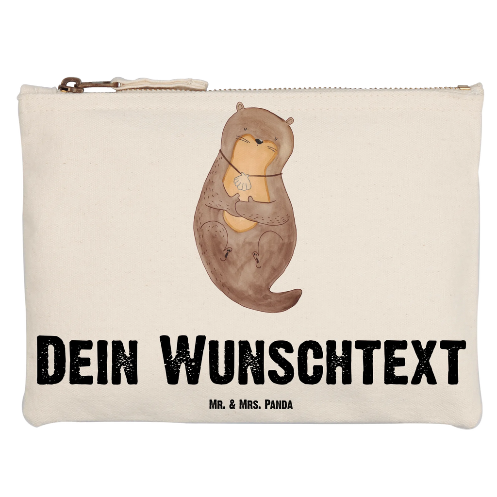 Personalisierte Schminktasche Otter mit Muschelmedaillon Personalisierte Schminktasche, Personalisierte Kosmetiktasche, Personalisierter Kosmetikbeutel, Personalisiertes Stiftemäppchen, Personalisiertes Etui, Personalisierte Federmappe, Personalisierte Makeup Bag, Personalisiertes Schminketui, Personalisiertes Kosmetiketui, Personalisiertes Schlamperetui, Schminktasche mit Namen, Kosmetiktasche mit Namen, Kosmetikbeutel mit Namen, Stiftemäppchen mit Namen, Etui mit Namen, Federmappe mit Namen, Makeup Bg mit Namen, Schminketui mit Namen, Kosmetiketui mit Namen, Schlamperetui mit Namen, Schminktasche personalisieren, Schminktasche bedrucken, Schminktasche selbst gestalten, Otter, Fischotter, Seeotter, Otterliebe, grübeln, träumen, Motivation, Tagträumen, Büro