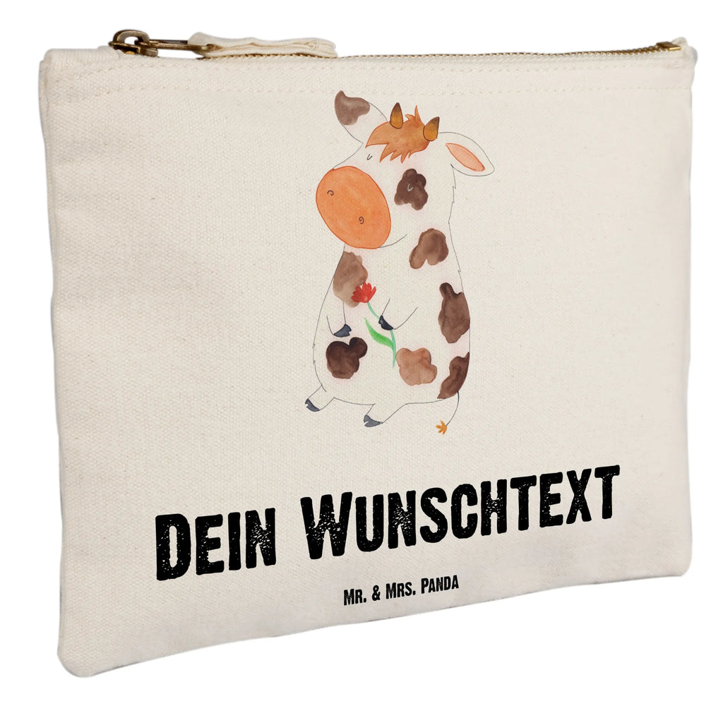 Personalisierte Schminktasche Kuh Personalisierte Schminktasche, Personalisierte Kosmetiktasche, Personalisierter Kosmetikbeutel, Personalisiertes Stiftemäppchen, Personalisiertes Etui, Personalisierte Federmappe, Personalisierte Makeup Bag, Personalisiertes Schminketui, Personalisiertes Kosmetiketui, Personalisiertes Schlamperetui, Schminktasche mit Namen, Kosmetiktasche mit Namen, Kosmetikbeutel mit Namen, Stiftemäppchen mit Namen, Etui mit Namen, Federmappe mit Namen, Makeup Bg mit Namen, Schminketui mit Namen, Kosmetiketui mit Namen, Schlamperetui mit Namen, Schminktasche personalisieren, Schminktasche bedrucken, Schminktasche selbst gestalten, Bauernhof, Hoftiere, Landwirt, Landwirtin, Kuh, Kühe, Träume, Flausen, Spruch, Magie, Motivtion, Hof, Milch, Milchkuh