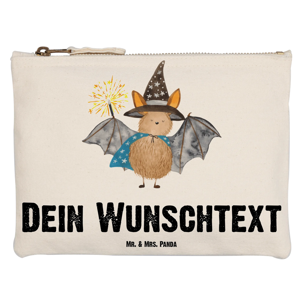 Personalisierte Schminktasche Fledermaus Zauberer Personalisierte Schminktasche, Personalisierte Kosmetiktasche, Personalisierter Kosmetikbeutel, Personalisiertes Stiftemäppchen, Personalisiertes Etui, Personalisierte Federmappe, Personalisierte Makeup Bag, Personalisiertes Schminketui, Personalisiertes Kosmetiketui, Personalisiertes Schlamperetui, Schminktasche mit Namen, Kosmetiktasche mit Namen, Kosmetikbeutel mit Namen, Stiftemäppchen mit Namen, Etui mit Namen, Federmappe mit Namen, Makeup Bg mit Namen, Schminketui mit Namen, Kosmetiketui mit Namen, Schlamperetui mit Namen, Schminktasche personalisieren, Schminktasche bedrucken, Schminktasche selbst gestalten, Tiermotive, Gute Laune, lustige Sprüche, Tiere, Fledermaus, Fledermäuse, Zauberer, Magier, Frauen, reinsteigern