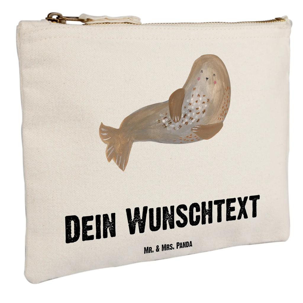 Personalisierte Schminktasche Robbe lachend Personalisierte Schminktasche, Personalisierte Kosmetiktasche, Personalisierter Kosmetikbeutel, Personalisiertes Stiftemäppchen, Personalisiertes Etui, Personalisierte Federmappe, Personalisierte Makeup Bag, Personalisiertes Schminketui, Personalisiertes Kosmetiketui, Personalisiertes Schlamperetui, Schminktasche mit Namen, Kosmetiktasche mit Namen, Kosmetikbeutel mit Namen, Stiftemäppchen mit Namen, Etui mit Namen, Federmappe mit Namen, Makeup Bg mit Namen, Schminketui mit Namen, Kosmetiketui mit Namen, Schlamperetui mit Namen, Schminktasche personalisieren, Schminktasche bedrucken, Schminktasche selbst gestalten, Tiermotive, Gute Laune, lustige Sprüche, Tiere, Robbe, Robben, Seehund, Strand, Meerestier, Ostsee, Nordsee