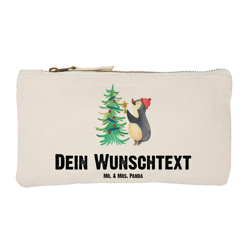 Personalisierte Schminktasche Pinguin Weihnachtsbaum Personalisierte Schminktasche, Personalisierte Kosmetiktasche, Personalisierter Kosmetikbeutel, Personalisiertes Stiftemäppchen, Personalisiertes Etui, Personalisierte Federmappe, Personalisierte Makeup Bag, Personalisiertes Schminketui, Personalisiertes Kosmetiketui, Personalisiertes Schlamperetui, Schminktasche mit Namen, Kosmetiktasche mit Namen, Kosmetikbeutel mit Namen, Stiftemäppchen mit Namen, Etui mit Namen, Federmappe mit Namen, Makeup Bg mit Namen, Schminketui mit Namen, Kosmetiketui mit Namen, Schlamperetui mit Namen, Schminktasche personalisieren, Schminktasche bedrucken, Schminktasche selbst gestalten, Winter, Weihnachten, Weihnachtsdeko, Nikolaus, Advent, Heiligabend, Wintermotiv, Pinguin