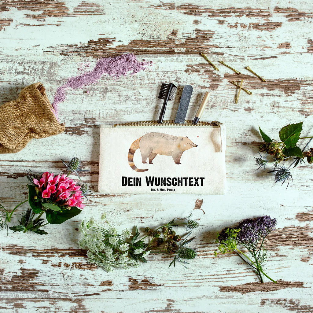 Personalised make-up bag Coati Personalisierte Schminktasche, Personalisierte Kosmetiktasche, Personalisierter Kosmetikbeutel, Personalisiertes Stiftemäppchen, Personalisiertes Etui, Personalisierte Federmappe, Personalisierte Makeup Bag, Personalisiertes Schminketui, Personalisiertes Kosmetiketui, Personalisiertes Schlamperetui, Schminktasche mit Namen, Kosmetiktasche mit Namen, Kosmetikbeutel mit Namen, Stiftemäppchen mit Namen, Etui mit Namen, Federmappe mit Namen, Makeup Bg mit Namen, Schminketui mit Namen, Kosmetiketui mit Namen, Schlamperetui mit Namen, Schminktasche personalisieren, Schminktasche bedrucken, Schminktasche selbst gestalten, Tiermotive, Gute Laune, lustige Sprüche, Tiere, Nasenbär, Nasenbären, Rüsselbär, Bär