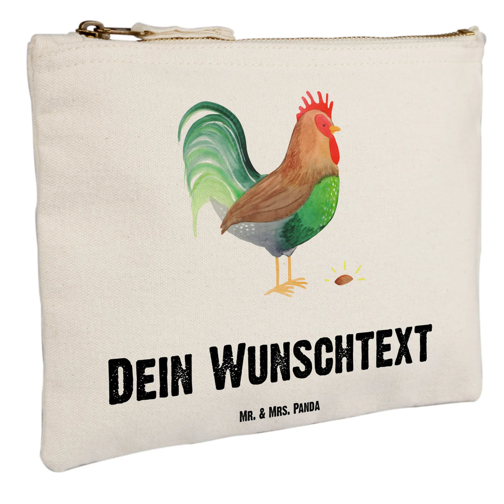 Personalisierte Schminktasche Hahn mit Korn Personalisierte Schminktasche, Personalisierte Kosmetiktasche, Personalisierter Kosmetikbeutel, Personalisiertes Stiftemäppchen, Personalisiertes Etui, Personalisierte Federmappe, Personalisierte Makeup Bag, Personalisiertes Schminketui, Personalisiertes Kosmetiketui, Personalisiertes Schlamperetui, Schminktasche mit Namen, Kosmetiktasche mit Namen, Kosmetikbeutel mit Namen, Stiftemäppchen mit Namen, Etui mit Namen, Federmappe mit Namen, Makeup Bg mit Namen, Schminketui mit Namen, Kosmetiketui mit Namen, Schlamperetui mit Namen, Schminktasche personalisieren, Schminktasche bedrucken, Schminktasche selbst gestalten, Bauernhof, Hoftiere, Landwirt, Landwirtin, Hahn, Korn, Henne, Eier, Natur