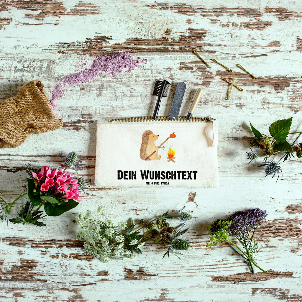 Personalised make-up bag Hedgehog grilling Personalisierte Schminktasche, Personalisierte Kosmetiktasche, Personalisierter Kosmetikbeutel, Personalisiertes Stiftemäppchen, Personalisiertes Etui, Personalisierte Federmappe, Personalisierte Makeup Bag, Personalisiertes Schminketui, Personalisiertes Kosmetiketui, Personalisiertes Schlamperetui, Schminktasche mit Namen, Kosmetiktasche mit Namen, Kosmetikbeutel mit Namen, Stiftemäppchen mit Namen, Etui mit Namen, Federmappe mit Namen, Makeup Bg mit Namen, Schminketui mit Namen, Kosmetiketui mit Namen, Schlamperetui mit Namen, Schminktasche personalisieren, Schminktasche bedrucken, Schminktasche selbst gestalten, Tiermotive, Gute Laune, lustige Sprüche, Tiere, Igel, Grillen, Ziele, Motivation, arbeitslos, Sinn des Lebens, Spruch