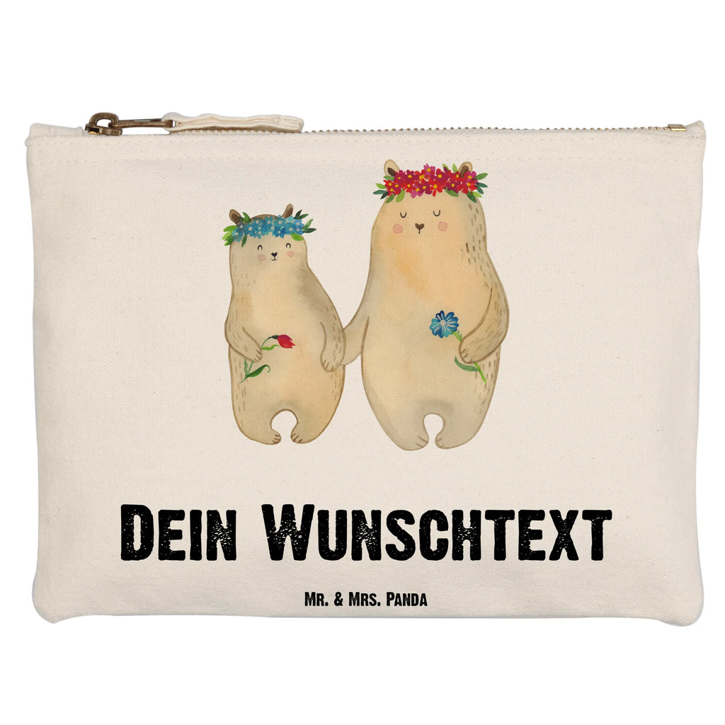 Personalisierte Schminktasche Bären mit Blumenkranz Personalisierte Schminktasche, Personalisierte Kosmetiktasche, Personalisierter Kosmetikbeutel, Personalisiertes Stiftemäppchen, Personalisiertes Etui, Personalisierte Federmappe, Personalisierte Makeup Bag, Personalisiertes Schminketui, Personalisiertes Kosmetiketui, Personalisiertes Schlamperetui, Schminktasche mit Namen, Kosmetiktasche mit Namen, Kosmetikbeutel mit Namen, Stiftemäppchen mit Namen, Etui mit Namen, Federmappe mit Namen, Makeup Bg mit Namen, Schminketui mit Namen, Kosmetiketui mit Namen, Schlamperetui mit Namen, Schminktasche personalisieren, Schminktasche bedrucken, Schminktasche selbst gestalten, Familie, Vatertag, Muttertag, Bruder, Schwester, Mama, Papa, Oma, Opa, Bär, Bären, Mutter, Mutti, Mami, Lieblingsmensch, Lieblingsmama, beste Mutter, weltbeste Mama, Geschenk Mama. Muttertag, Tochter, Kind, Kinder, Töchter, Family, Vorbild