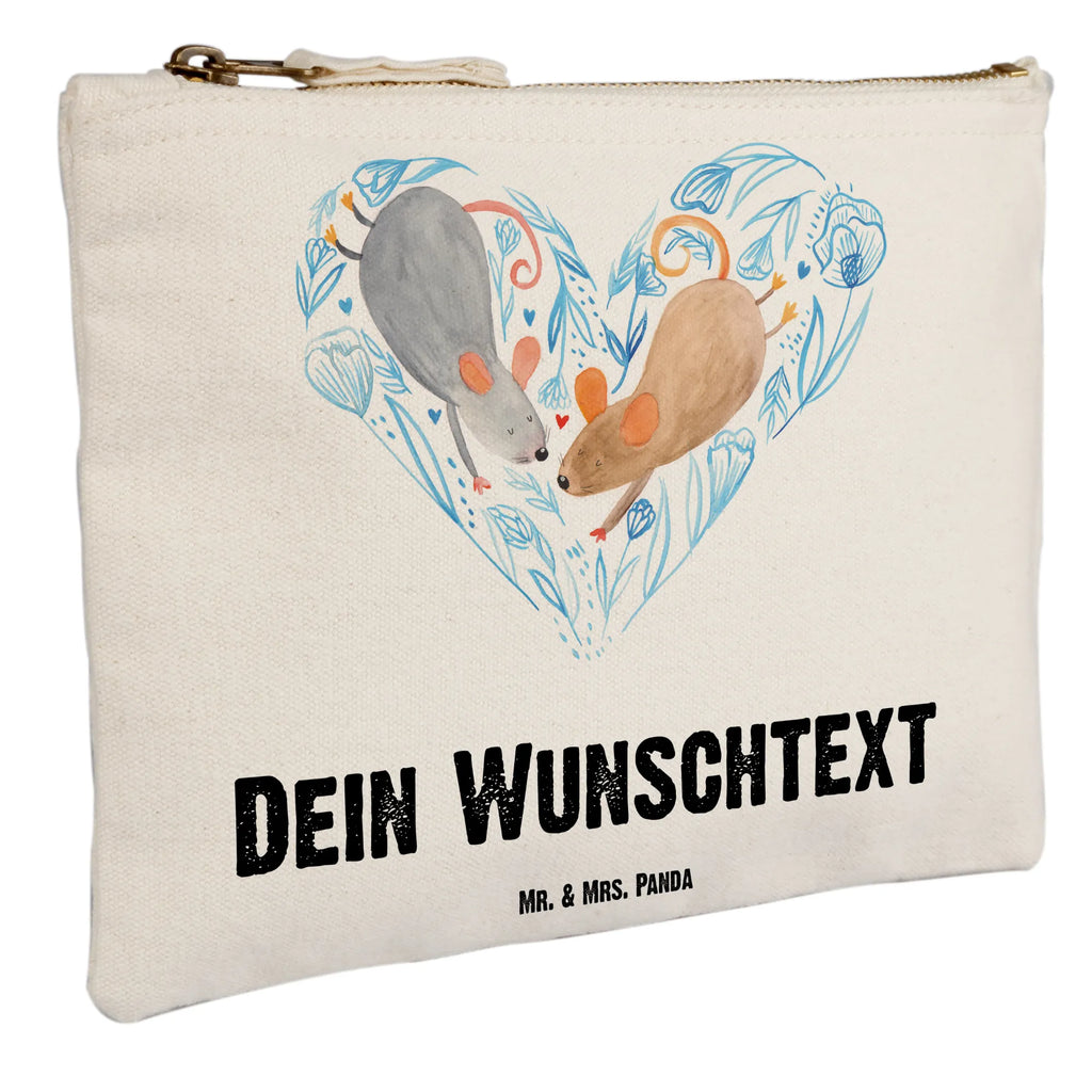 Personalisierte Schminktasche Mäuse Herz Personalisierte Schminktasche, Personalisierte Kosmetiktasche, Personalisierter Kosmetikbeutel, Personalisiertes Stiftemäppchen, Personalisiertes Etui, Personalisierte Federmappe, Personalisierte Makeup Bag, Personalisiertes Schminketui, Personalisiertes Kosmetiketui, Personalisiertes Schlamperetui, Schminktasche mit Namen, Kosmetiktasche mit Namen, Kosmetikbeutel mit Namen, Stiftemäppchen mit Namen, Etui mit Namen, Federmappe mit Namen, Makeup Bg mit Namen, Schminketui mit Namen, Kosmetiketui mit Namen, Schlamperetui mit Namen, Schminktasche personalisieren, Schminktasche bedrucken, Schminktasche selbst gestalten, Liebe, Partner, Freund, Freundin, Ehemann, Ehefrau, Heiraten, Verlobung, Heiratsantrag, Liebesgeschenk, Jahrestag, Hocheitstag, Maus, Mäuse, Liebesbotschaft, Liebesbeweis, Hochzeit, Lieblingsmensch, Gemeinsamkeit, Love, Geschenk für zwei