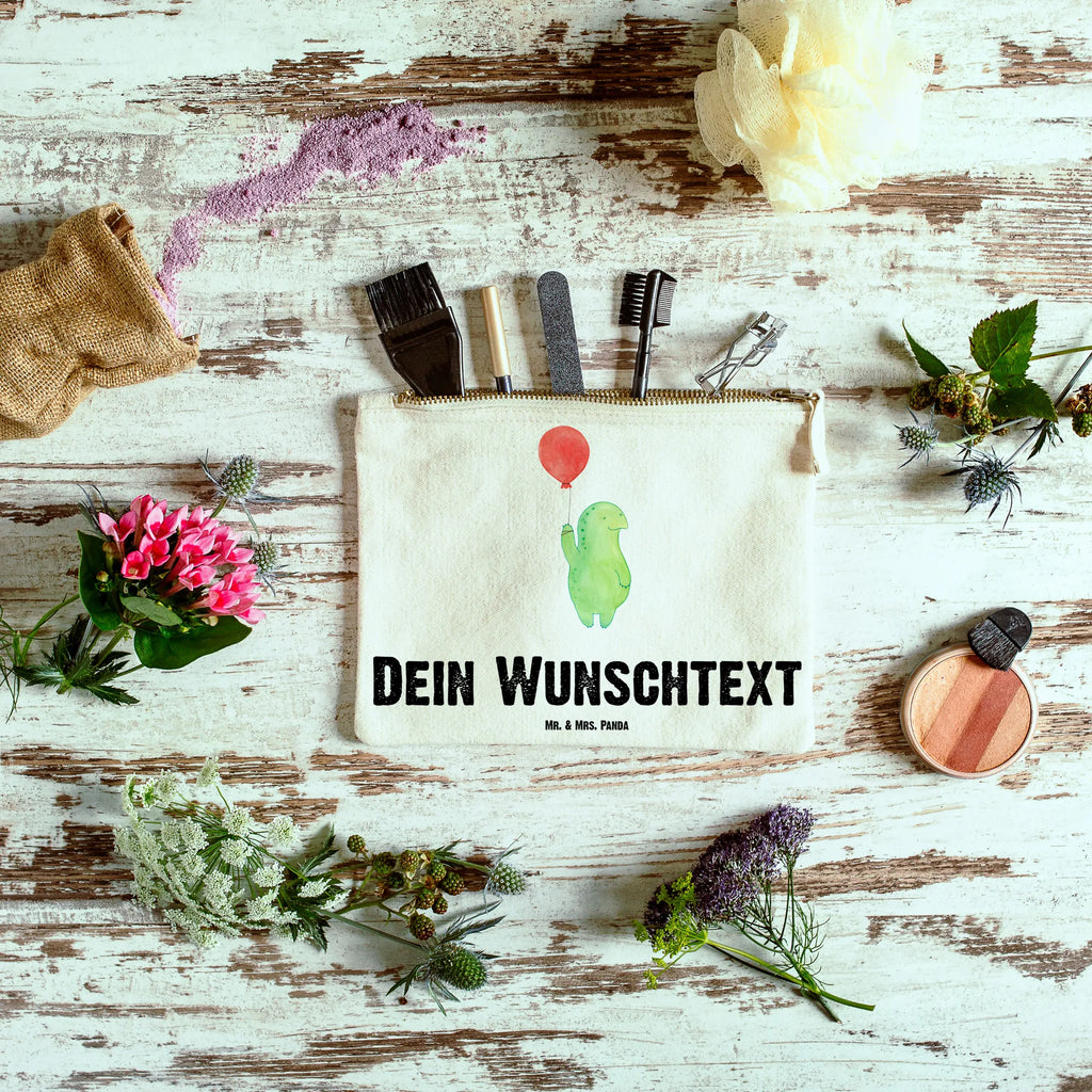 Personalisierte Schminktasche Schildkröte Luftballon Personalisierte Schminktasche, Personalisierte Kosmetiktasche, Personalisierter Kosmetikbeutel, Personalisiertes Stiftemäppchen, Personalisiertes Etui, Personalisierte Federmappe, Personalisierte Makeup Bag, Personalisiertes Schminketui, Personalisiertes Kosmetiketui, Personalisiertes Schlamperetui, Schminktasche mit Namen, Kosmetiktasche mit Namen, Kosmetikbeutel mit Namen, Stiftemäppchen mit Namen, Etui mit Namen, Federmappe mit Namen, Makeup Bg mit Namen, Schminketui mit Namen, Kosmetiketui mit Namen, Schlamperetui mit Namen, Schminktasche personalisieren, Schminktasche bedrucken, Schminktasche selbst gestalten, Schildkröte, Schildkröten, Mutausbruch, Motivation, Motivationsspruch