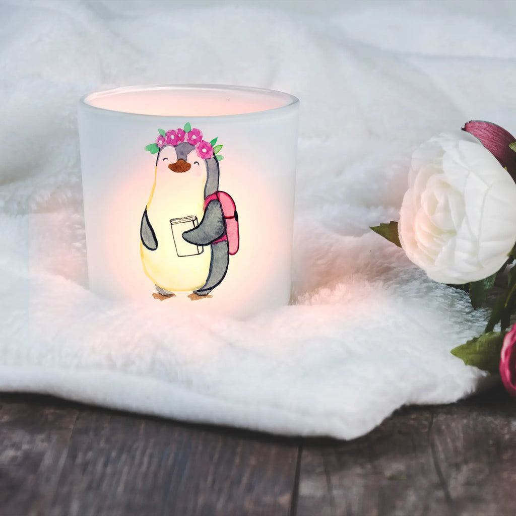 Personalisiertes Windlicht Pinguin Beste Studentin der Welt Personalisiertes Windlicht, Personalisiertes Windlicht Glas, Personalisiertes Teelichtglas, Personalisierter Teelichthalter, Personalisiertes Kerzenglas, Personalisierte Kerze, Personalisiertes Teelicht, Windlicht mit Namen, Windlicht Glas mit Namen, Teelichtglas mit Namen, Teelichthalter mit Namen, Teelichter mit Namen, Kerzenglas mit Namen, Kerze mit Namen, Teelicht mit Namen, Namenspersonalisierung, Name, selbst gestalten, Wunschtext, Bedrucken, für, Dankeschön, Geschenk, Schenken, Geburtstag, Geburtstagsgeschenk, Geschenkidee, Danke, Bedanken, Mitbringsel, Freude machen, Geschenktipp, Studentin, Studium, Tochter, Spaß, Musterschülerin, lustig, Studienabschluss, witzig, Universität, Abschluss, Alumni, Uni, Studenten, Hochschule