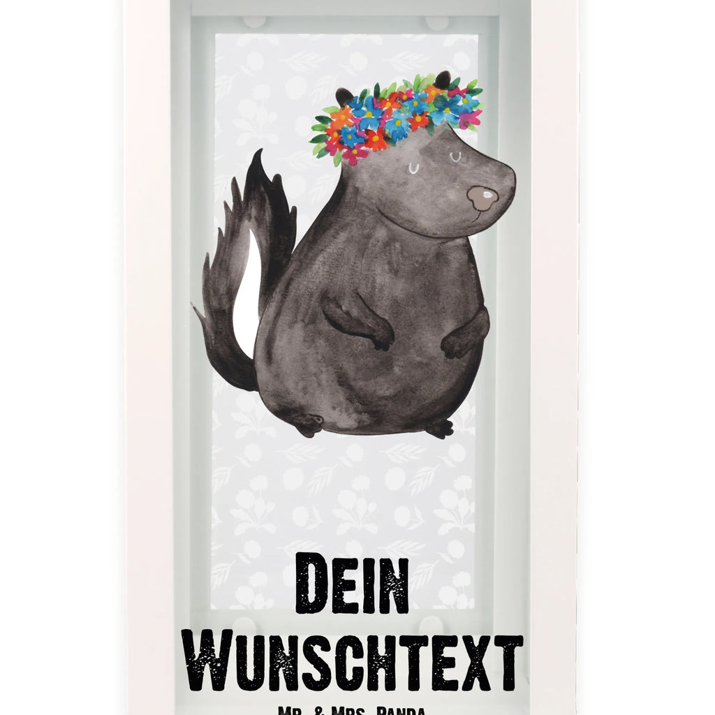 Personalisierte Deko Laterne Stinktier Blumenmaedchen Gartenlampe, Gartenleuchte, Gartendekoration, Gartenlicht, Laterne kleine Laternen, XXL Laternen, Laterne groß, Stinktier, Skunk, Wildtier, Raubtier, Stinker, Stinki, Yoga, Namaste