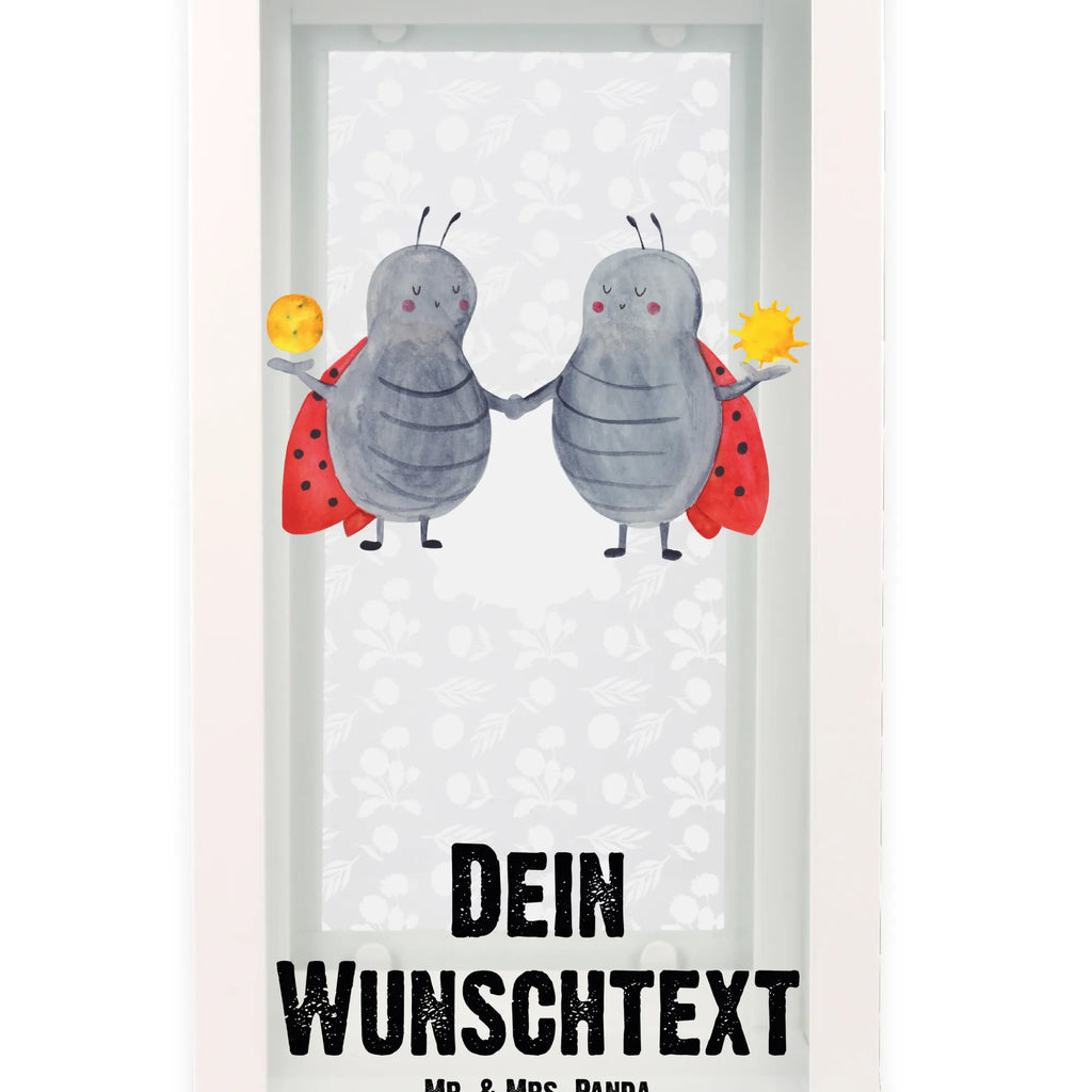 Personalisierte Deko Laterne Sternzeichen Zwilling Gartenlampe, Gartenleuchte, Gartendekoration, Gartenlicht, Laterne kleine Laternen, XXL Laternen, Laterne groß, Tierkreiszeichen, Sternzeichen, Horoskop, Astrologie, Aszendent, Zwillinge, Zwilling Geschenk, Zwilling Sternzeichen, Geburtstag Mai, Geschenk Mai, Geschenk Juni, Marienkäfer, Glückskäfer, Zwillingsbruder, Zwillingsschwester