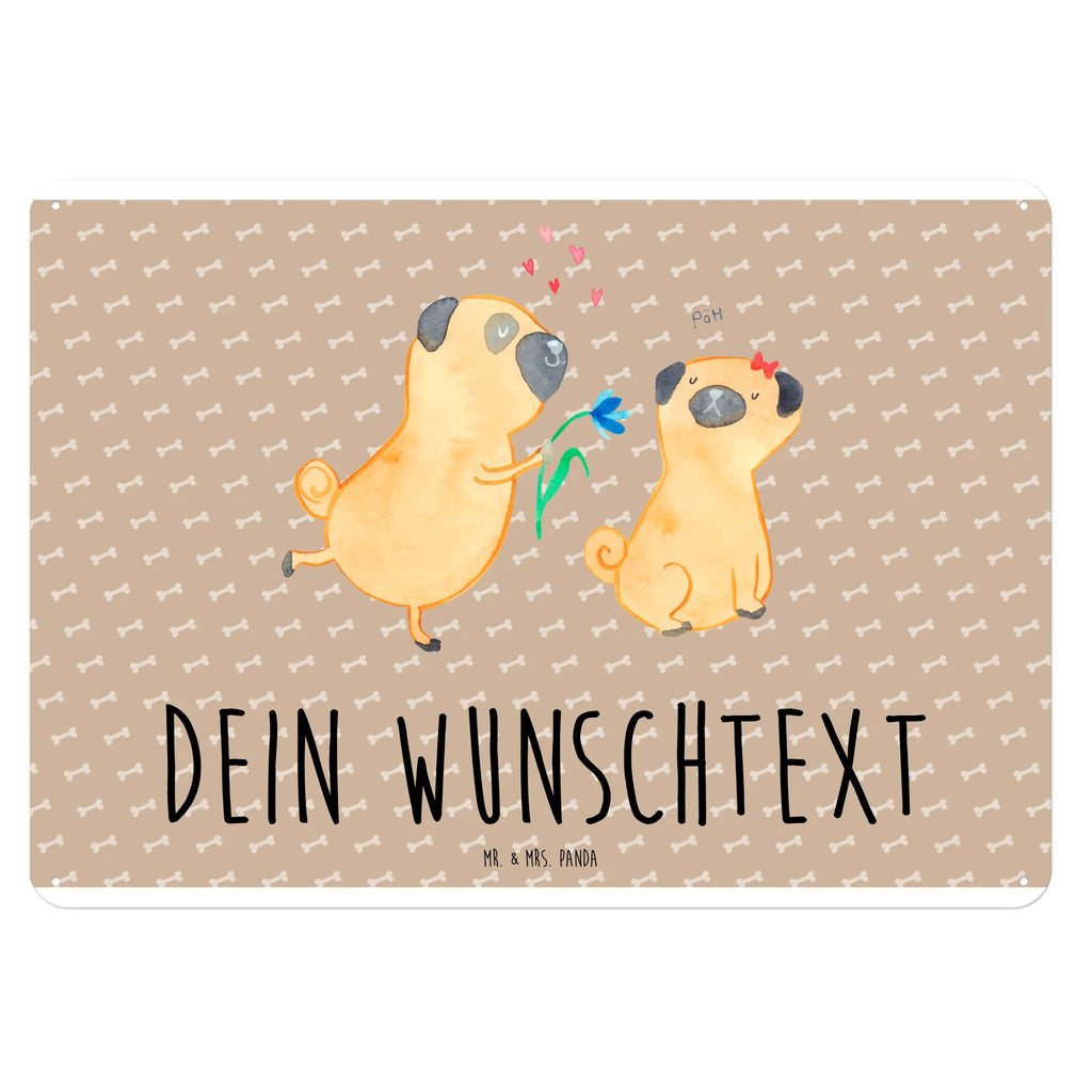 Personalisiertes Blechschild Mops Verliebt Blechschild, Metallschild, Geschenk Schild, Schild, Magnet-Metall-Schild, Deko Schild, Wandschild, Wand-Dekoration, Türschild, Hund, Hundemotiv, Haustier, Hunderasse, Tierliebhaber, Hundebesitzer, Sprüche, Mops, Möpse, Hundeliebe, verliebt, Liebe, Liebesspruch. Verlobt, Geschenk Freund, Partner