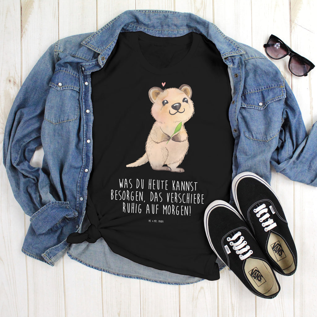 T-Shirt Standard Quokka Happy T-Shirt, Shirt, Tshirt, Lustiges T-Shirt, T-Shirt mit Spruch, Party, Junggesellenabschied, Jubiläum, Geburstag, Herrn, Damen, Männer, Frauen, Schlafshirt, Nachthemd, Sprüche, Tiermotive, Gute Laune, lustige Sprüche, Tiere, Quokka, Verschieben, Aufschieberitis, Lustiger Spruch, Niedliches Tier, Dinge erledigen