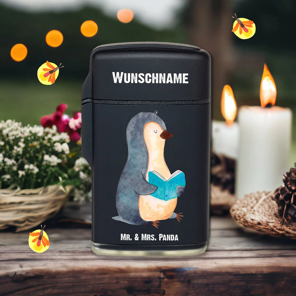 Personalisiertes Feuerzeug Pinguin Buch Personalisiertes Feuerzeug, Personalisiertes Gas-Feuerzeug, Personalisiertes Sturmfeuerzeug, Feuerzeug bedrucken, Feuerzeug personalisiert, Feuerzeug personalisieren, Feuerzeug selbst gestalten, Feuerzeug Geschenkidee, Feuerzeug als Geschenk, Geschenk Feuerzeug, Feuerzeug Geschenk, Feuerzeug mit Name, Feuerzeug mit Namen, Besonderes Feuerzeug, Pinguin, Pinguine, Buch, Lesen, Bücherwurm, Nichtstun, Faulenzen, Ferien, Urlaub, Freizeit