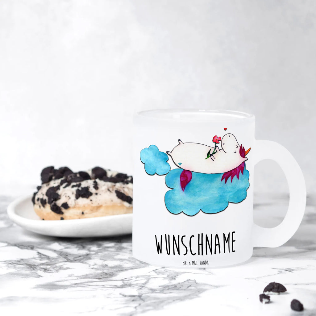 Personalisierte Teetasse Einhorn verliebt auf Wolke Personalisierte Teetasse, Personalisiertes Teeglas, Personalisierter Teebecher, Personalisierte Glas Teetasse, Personalisierte Teetasse aus Glas, Teetasse mit Namen, Teeglas mit Namen, Teebecher mit Namen, Glas Teetasse mit Namen, Teetasse aus Glas mit Namen, Teetasse Wunschname, Teetasse selbst gestalten., Einhorn, Einhörner, Einhorn Deko, Unicorn, verliebt, Liebe, Liebesbeweis, Freundin, Wolke