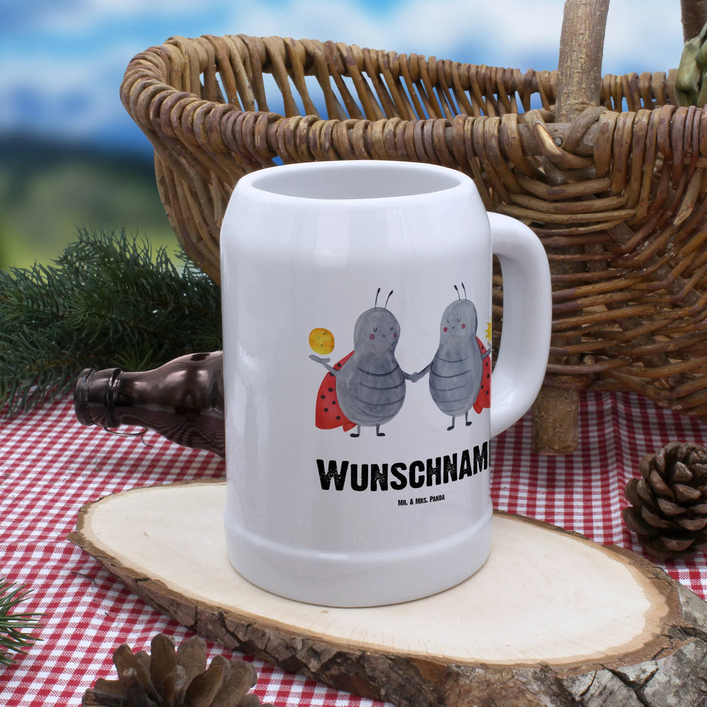 Personalisierter Bierkrug Sternzeichen Zwilling Bierkrug mit Namen, Bierkrug personalisieren, Bierglas mit Namen, Personalisierung, Bedrucken, Tierkreiszeichen, Sternzeichen, Horoskop, Astrologie, Aszendent, Zwillinge, Zwilling Geschenk, Zwilling Sternzeichen, Geburtstag Mai, Geschenk Mai, Geschenk Juni, Marienkäfer, Glückskäfer, Zwillingsbruder, Zwillingsschwester