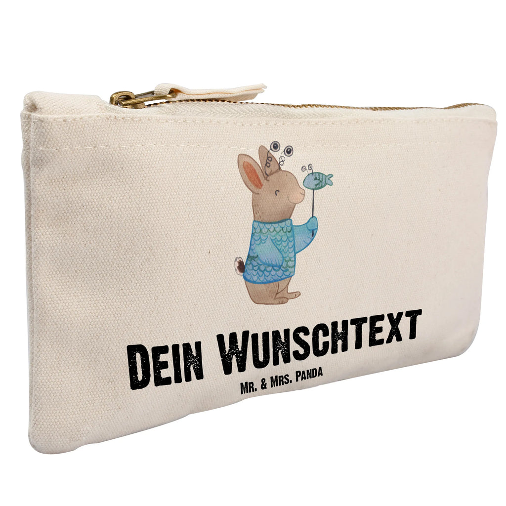 Personalisierte Schminktasche Fische Astrologie Personalisierte Schminktasche, Personalisierte Kosmetiktasche, Personalisierter Kosmetikbeutel, Personalisiertes Stiftemäppchen, Personalisiertes Etui, Personalisierte Federmappe, Personalisierte Makeup Bag, Personalisiertes Schminketui, Personalisiertes Kosmetiketui, Personalisiertes Schlamperetui, Schminktasche mit Namen, Kosmetiktasche mit Namen, Kosmetikbeutel mit Namen, Stiftemäppchen mit Namen, Etui mit Namen, Federmappe mit Namen, Makeup Bg mit Namen, Schminketui mit Namen, Kosmetiketui mit Namen, Schlamperetui mit Namen, Schminktasche personalisieren, Schminktasche bedrucken, Schminktasche selbst gestalten, Tierkreiszeichen, Sternzeichen, Horoskop, Astrologie, Aszendent, Fischer, Geburtstagsgeschenk, Geschenkidee zum Geburtstag