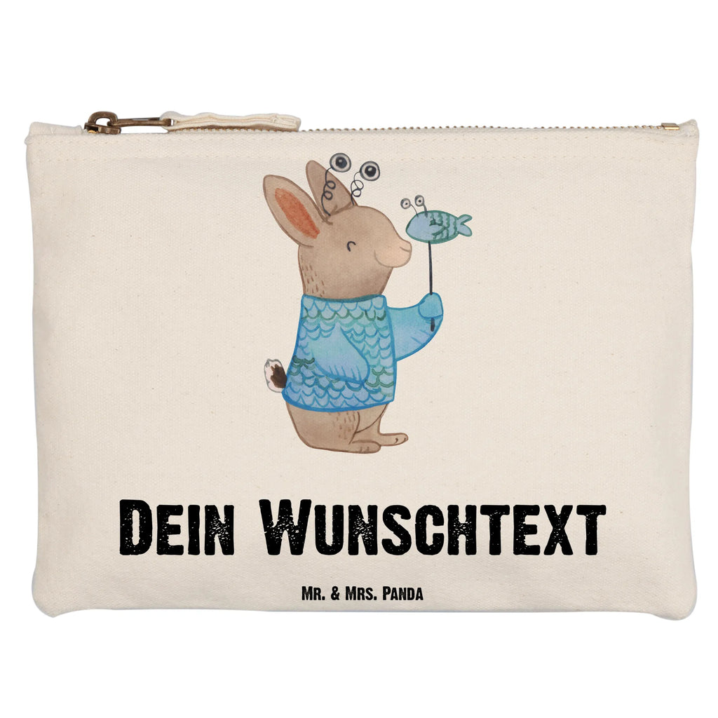 Personalisierte Schminktasche Fische Astrologie Personalisierte Schminktasche, Personalisierte Kosmetiktasche, Personalisierter Kosmetikbeutel, Personalisiertes Stiftemäppchen, Personalisiertes Etui, Personalisierte Federmappe, Personalisierte Makeup Bag, Personalisiertes Schminketui, Personalisiertes Kosmetiketui, Personalisiertes Schlamperetui, Schminktasche mit Namen, Kosmetiktasche mit Namen, Kosmetikbeutel mit Namen, Stiftemäppchen mit Namen, Etui mit Namen, Federmappe mit Namen, Makeup Bg mit Namen, Schminketui mit Namen, Kosmetiketui mit Namen, Schlamperetui mit Namen, Schminktasche personalisieren, Schminktasche bedrucken, Schminktasche selbst gestalten, Tierkreiszeichen, Sternzeichen, Horoskop, Astrologie, Aszendent, Fischer, Geburtstagsgeschenk, Geschenkidee zum Geburtstag