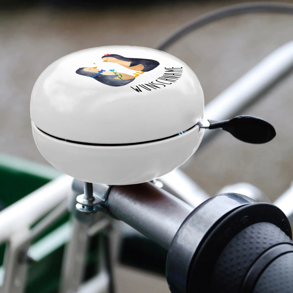 Personalisierte Fahrradklingel Pinguin Pärchen Personalisierte Fahrradklingel, Personalisierte Fahrradglocke, Fahrradklingel mit Namen, Fahrradglocke mit Namen, Fahrradklingel selbst gestalten, Fahrradklingel Wunschname, Fahrradklingel Personalisiert, Fahrradklingel Individuell, Individuelle Fahrradklingel, Fahrradklingel Individuell Gestalten, Pinguin, Pinguine, Liebe, Liebespaar, Liebesbeweis, Liebesgeschenk, Verlobung, Jahrestag, Hochzeitstag, Hochzeit, Hochzeitsgeschenk, große Liebe, Traumpaar