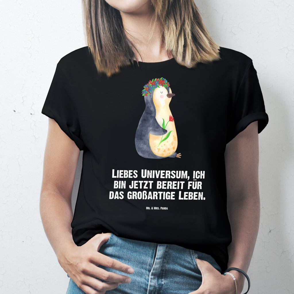 T-Shirt Standard Pinguin Blumenkranz T-Shirt, Shirt, Tshirt, Lustiges T-Shirt, T-Shirt mit Spruch, Party, Junggesellenabschied, Jubiläum, Geburstag, Herrn, Damen, Männer, Frauen, Schlafshirt, Nachthemd, Sprüche, Pinguin, Pinguine, Blumenkranz, Universum, Leben, Wünsche, Ziele, Lebensziele, Motivation, Lebenslust, Liebeskummer, Geschenkidee