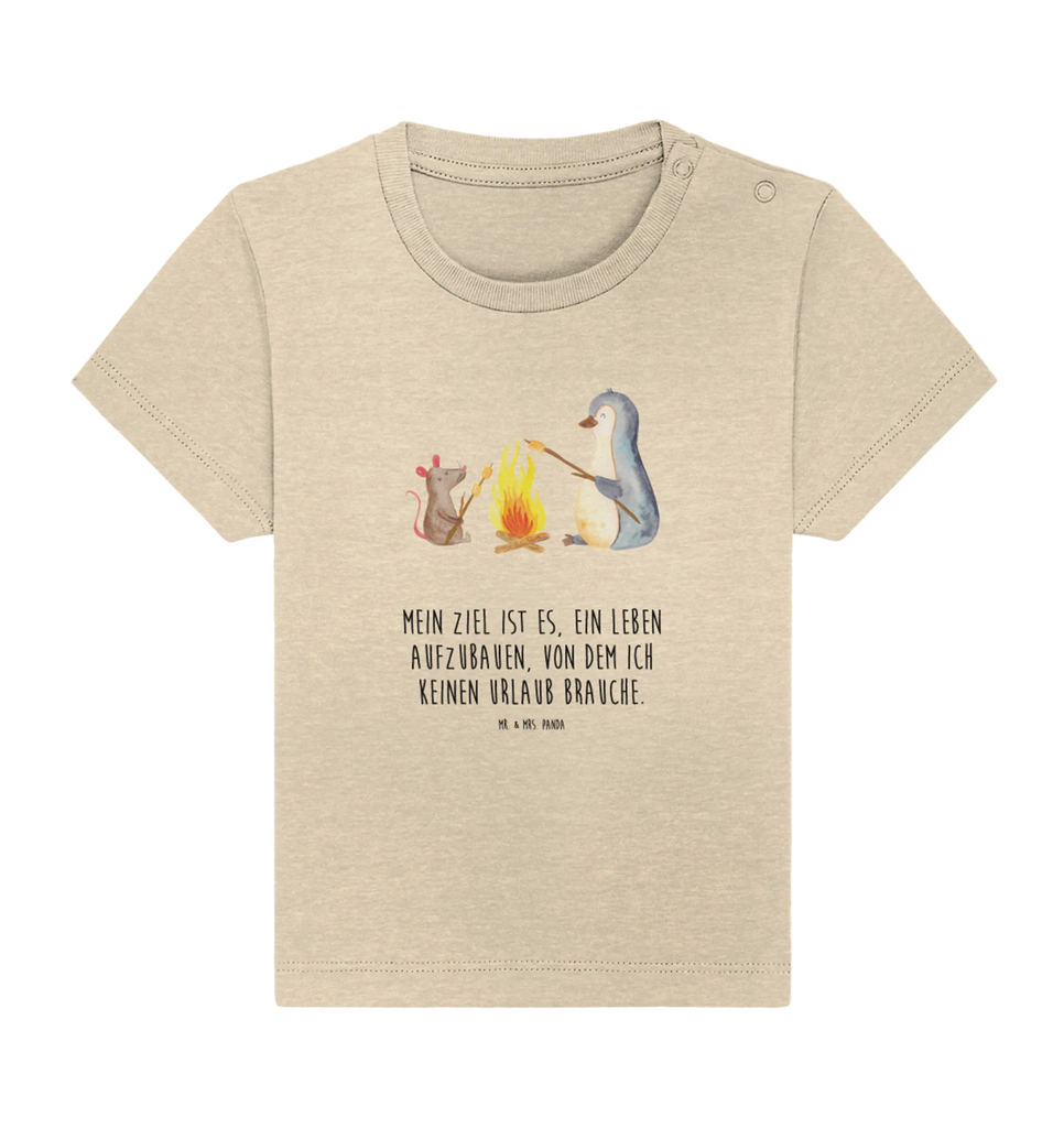 Organic Baby Shirt Pinguin Lagerfeuer Baby T-Shirt, Jungen Baby T-Shirt, Mädchen Baby T-Shirt, Shirt, Pinguin, Maus, Pinguine, Lagerfeuer, Leben, Arbeit, Job, Motivation, Büro, Büroalltag, Lebensspruch, Lebensmotivation, Neustart, Liebe, grillen, Feuer, Marshmallows