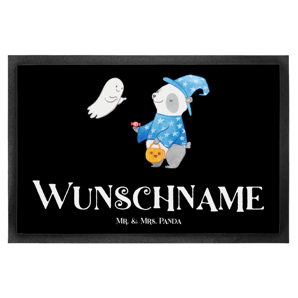 Personalisierte Fußmatte Panda Zauberer Personalisierte Fußmatte, Fußmatte mit Namen, Personalisieruung, Personalisiert, Fußmatte bedrucken, Türvorleger mit Namen, Haustürmatte personalisiert, Namensfussmatte, Wunschnamen, Bedrucken, Türvorleger personalisiert, Halloween, Deko, Martinssingen, Dekoration, Geschenke, Schenken, Halloween Deko, Trick or Treat, Süßes sonst gibt's saures, Panda, Zauberer, Gespenst