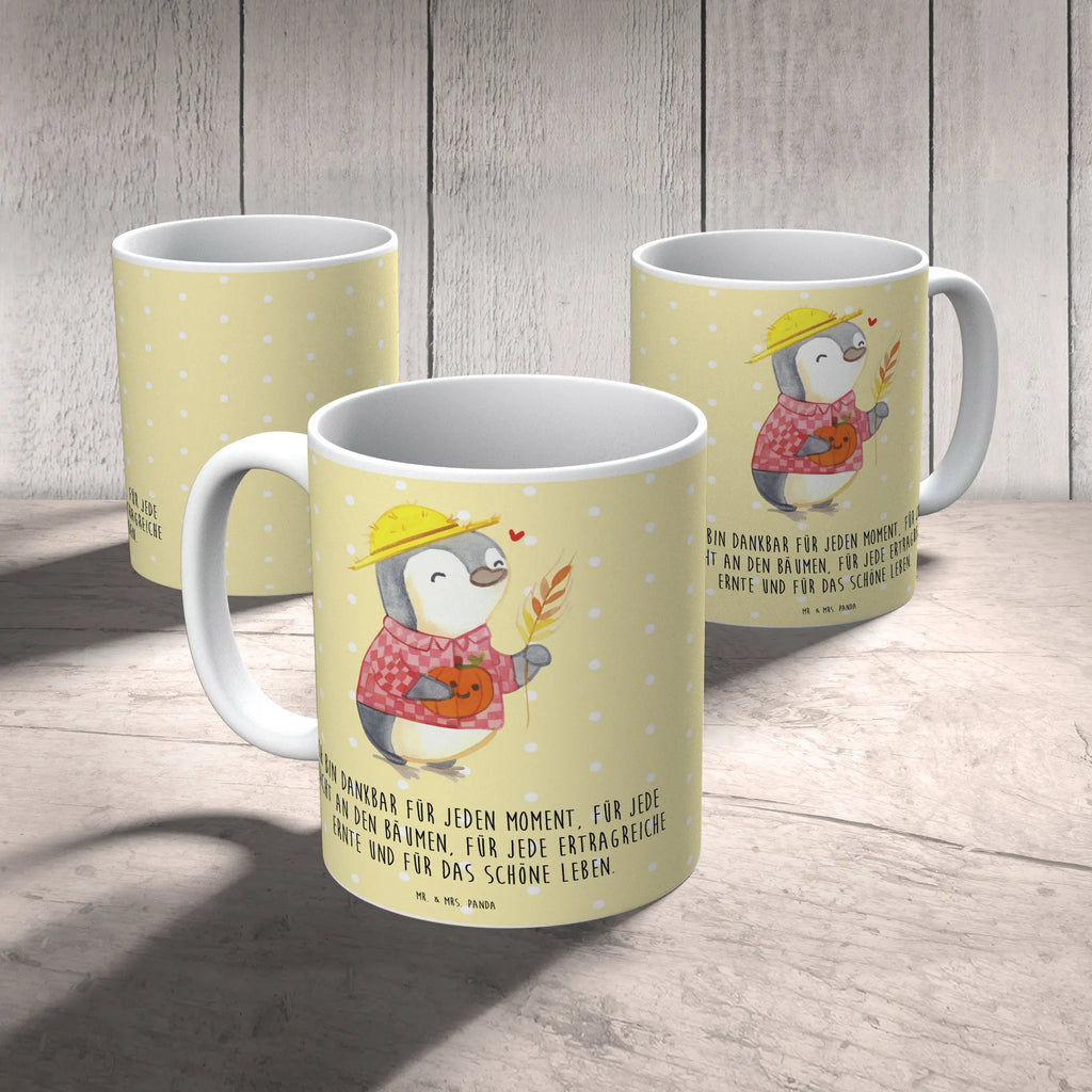 Tasse Erntedankfest Pinguin Tasse, Kaffeetasse, Teetasse, Becher, Kaffeebecher, Teebecher, Keramiktasse, Porzellantasse, Büro Tasse, Geschenk Tasse, Tasse Sprüche, Tasse Motive, Kaffeetassen, Tasse bedrucken, Designer Tasse, Cappuccino Tassen, Schöne Teetassen, Erntedank, Erntedankfest, Erntedank Kindergarten, Erntedankspruch, Erntedank Sprüche, Erntedankfest deko, Erntedank Deko, Erntedank mit Kindern, Thanksgiving, Kürbis, Dankbarkeits Spruch, Herbst Motiv