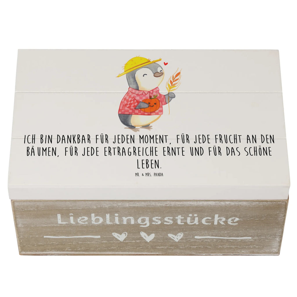 Holzkiste Erntedankfest Pinguin Holzkiste, Kiste, Schatzkiste, Truhe, Schatulle, XXL, Erinnerungsbox, Erinnerungskiste, Dekokiste, Aufbewahrungsbox, Geschenkbox, Geschenkdose, Erntedank, Erntedankfest, Erntedank Kindergarten, Erntedankspruch, Erntedank Sprüche, Erntedankfest deko, Erntedank Deko, Erntedank mit Kindern, Thanksgiving, Kürbis, Dankbarkeits Spruch, Herbst Motiv