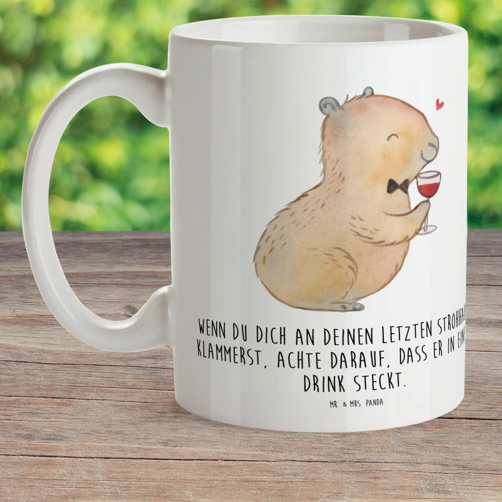 Kindertasse Capybara Wein Kindertasse, Kinder Tasse, Kunststoff Tasse, Kindergarten Tasse, Trinkbecher, Camping Becher, Kaffeetasse, Kunststoffbecher, Kindergartenbecher, Outdoorgeschirr, Kunststoffgeschirr, Reisebecher, Reisetasse, Kinderbecher, Bruchfeste Tasse, Bruchsichere Tasse, Plastik Tasse, Plastiktasse, Tiermotive, Gute Laune, lustige Sprüche, Tiere, Capybara Weinflasche, Weinliebhaber Geschenk, Capybara Zeichnung, Adrette Tiere, Panda Handzeichnung, Weintrinkendes Nagetier, Capybara Kunstwerk, Geschenk für Weinkenner, Stilvolles Capybara, Heiterer Capybara, Liebe zum Wein Spruch, Wein Spaßbild, Handgezeichnetes Capybara