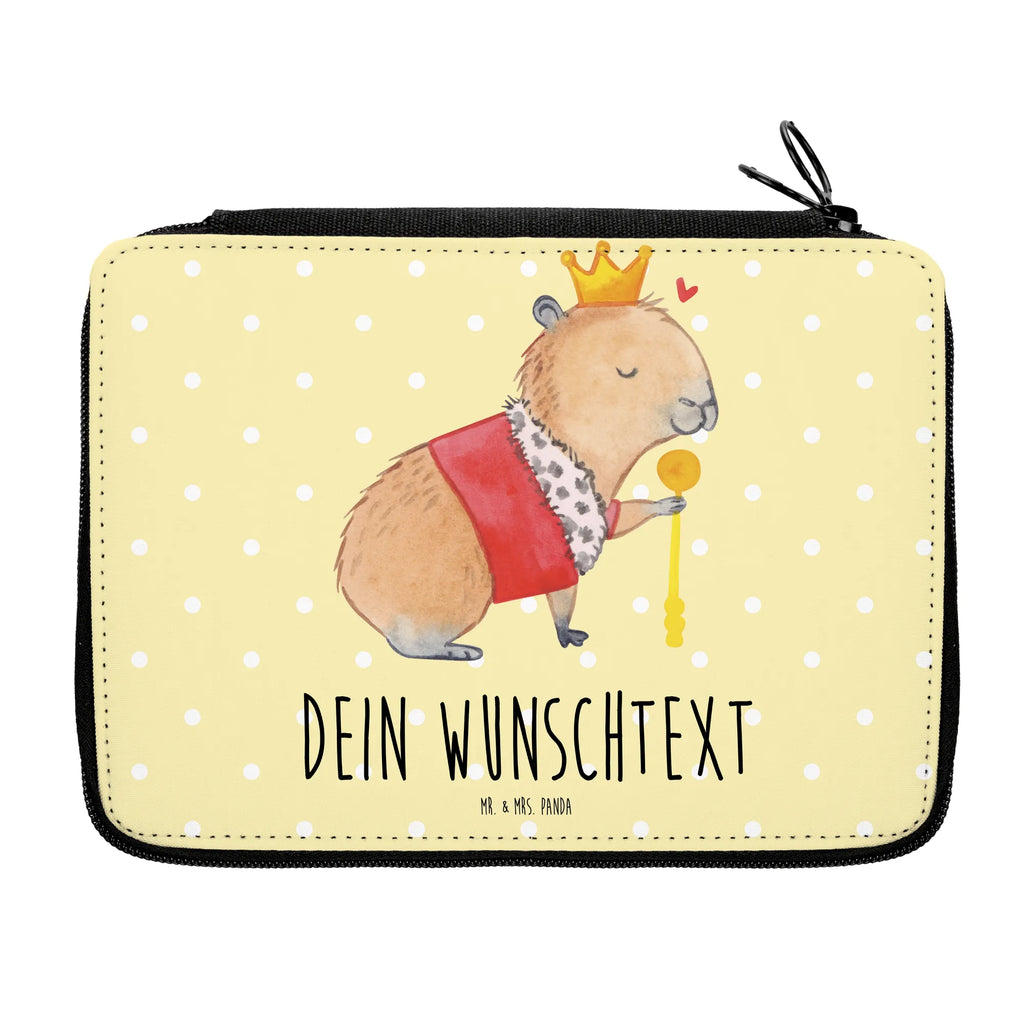 Personalisierte Federmappe Capybara König Personalisierte Federmappe, Personalisierte Stiftetasche, PersonalisierteS Stifte Etui, Schule, Einschulung, Geschenk, Kind, Schüler, Schülerin, Personalisierte Stifterolle, PersonalisierteS Federmäppchen, Motiv, Grundschule, Federmäppchen bedruckt, Büro Stifte Etui, Bestückte Federmappe, Kinder Federmappe, Federmappe Einschulung, Federmappe mit Namen, Stiftemappe mit Namen, Stifterolle mit Namen, Federmäppchen mit Namen, Tiermotive, Gute Laune, lustige Sprüche, Tiere, Capybara, König