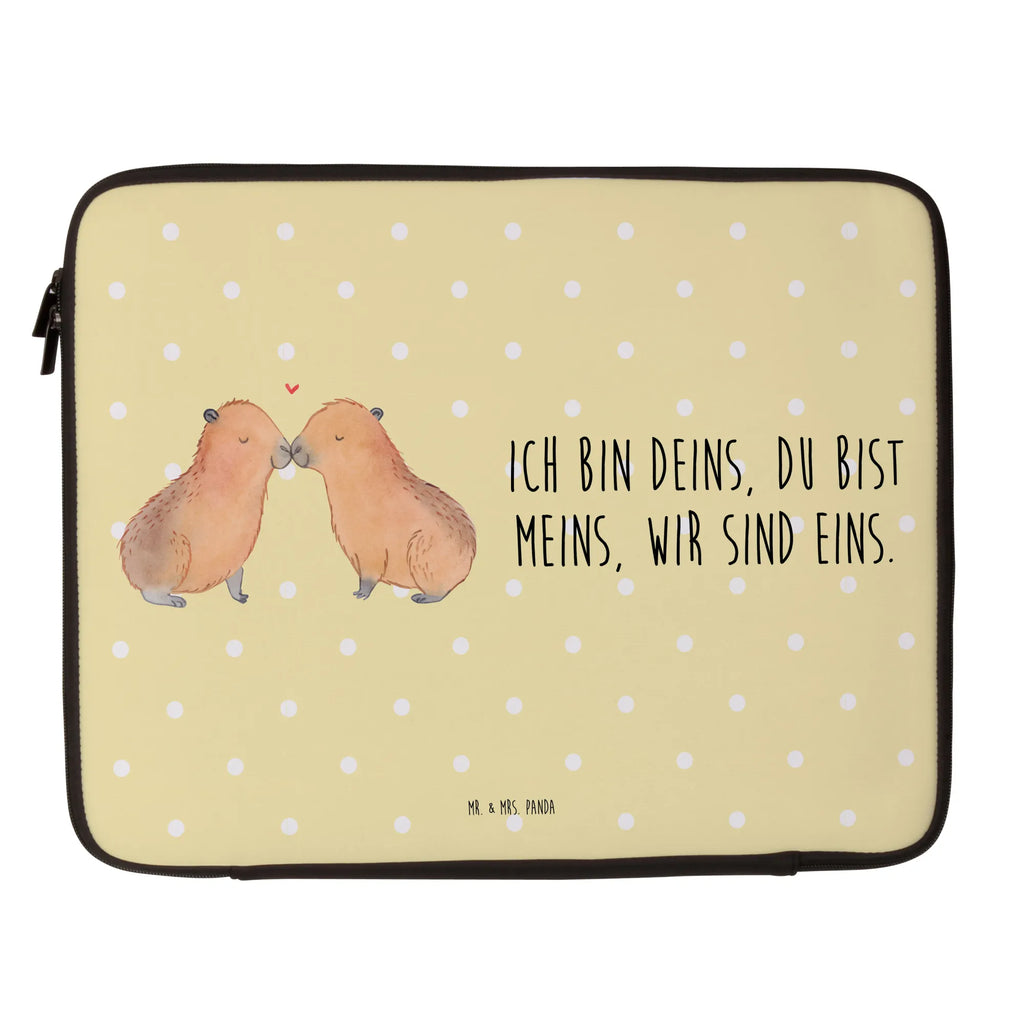 Notebook Tasche Capybara Liebe Notebook Tasche, Laptop, Computertasche, Tasche, Notebook-Tasche, Notebook-Reisehülle, Notebook Schutz, Tiermotive, Gute Laune, lustige Sprüche, Tiere, Capybara, Liebe, verliebt, Paar, Jahrestag, Kuschel Capybaras, Tierliebe, Romantisches Geschenk, Handgezeichnet, Verschmolzen, Geschenkidee, Beziehung, Partnertiere, Ich bin deins, Du bist meins, Liebesspruch, Herzlich, Valentinstag, Ehejubiläum, Liebesbeweis