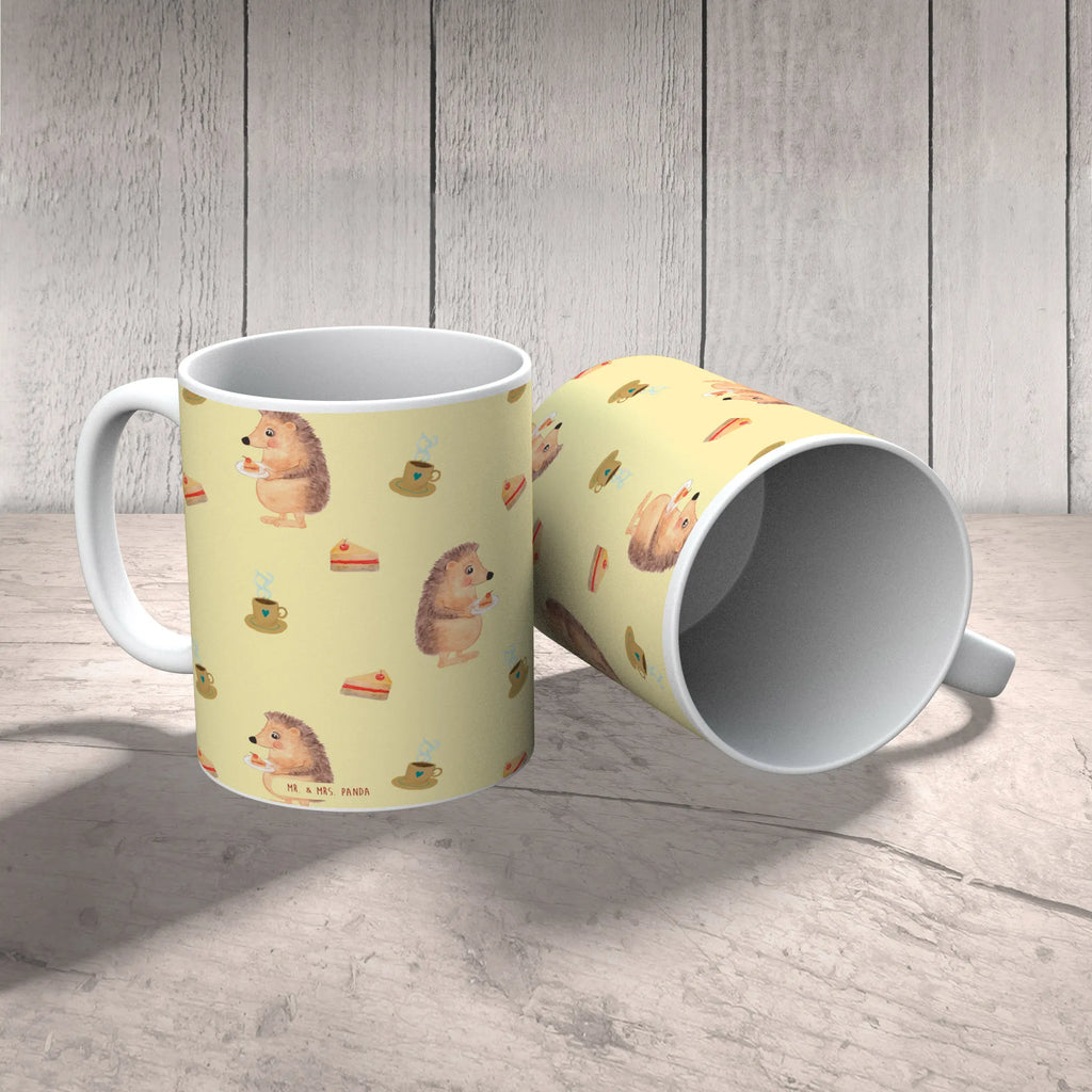 Tasse Igel Kuchenstück Muster Tasse, Kaffeetasse, Teetasse, Becher, Kaffeebecher, Teebecher, Keramiktasse, Porzellantasse, Büro Tasse, Geschenk Tasse, Tasse Sprüche, Tasse Motive, Kaffeetassen, Tasse bedrucken, Designer Tasse, Cappuccino Tassen, Schöne Teetassen, Tiermotive, Gute Laune, lustige Sprüche, Tiere, Igel, Essen Spruch, Kuchen, Backen Geschenk, Kuchen backen, Einladung Party, Geburtstagskuchen, Torte