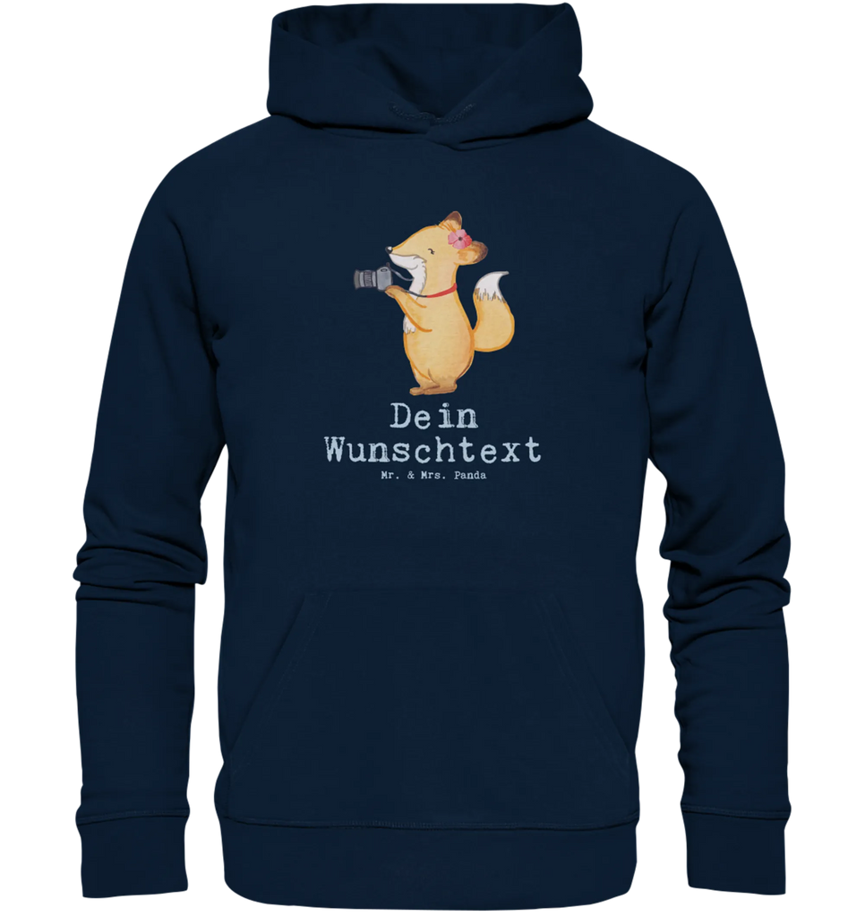 Personalisierter Hoodie Fotografin mit Herz Personalisierter Hoodie, Namens-Hoodie, Wunschtext-Hoodie, Text-Hoodie, Hoodie mit Spruch, Hoodie mit Logo, Hoodie mit Bild, Hoodie mit Foto, Hoodie mit Design, Hoodie mit Aufdruck, Kapuzenpullover mit Wunschtext, Kapuzenpullover mit Wunschname, Kapuzenpullover mit Namen, Kapuzenpullover personalisiert, Unisex Hoodie personalisiert, Hoodie Männer personalisiert, Hoodie Frauen personalisiert, Kapuzenpullover Männer personalisiert, Kapuzenpullover Frauen personalisiert, Oberteil personalisiert, Beruf, Ausbildung, Jubiläum, Abschied, Rente, Kollege, Kollegin, Geschenk, Schenken, Arbeitskollege, Mitarbeiter, Firma, Danke, Dankeschön, Fotografin, Fotoreporterin, Hobbyfotografin, Hochzeitsfotografin, Fotografie, Profi Fotografin