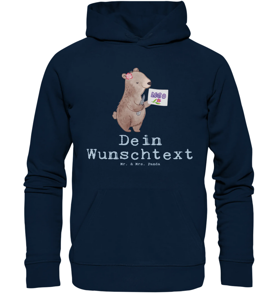 Personalisierter Hoodie Werbetechnikerin mit Herz Personalisierter Hoodie, Namens-Hoodie, Wunschtext-Hoodie, Text-Hoodie, Hoodie mit Spruch, Hoodie mit Logo, Hoodie mit Bild, Hoodie mit Foto, Hoodie mit Design, Hoodie mit Aufdruck, Kapuzenpullover mit Wunschtext, Kapuzenpullover mit Wunschname, Kapuzenpullover mit Namen, Kapuzenpullover personalisiert, Unisex Hoodie personalisiert, Hoodie Männer personalisiert, Hoodie Frauen personalisiert, Kapuzenpullover Männer personalisiert, Kapuzenpullover Frauen personalisiert, Oberteil personalisiert, Beruf, Ausbildung, Jubiläum, Abschied, Rente, Kollege, Kollegin, Geschenk, Schenken, Arbeitskollege, Mitarbeiter, Firma, Danke, Dankeschön