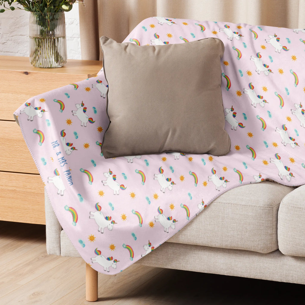 Sherpa cuddly blanket unicorn happy Einhorn, Einhörner, Einhorn Deko, Unicorn, glücklich, fröhlich, Spaß, Freude, Lebensfreude, witzig, spannend, Lächeln, Lachen