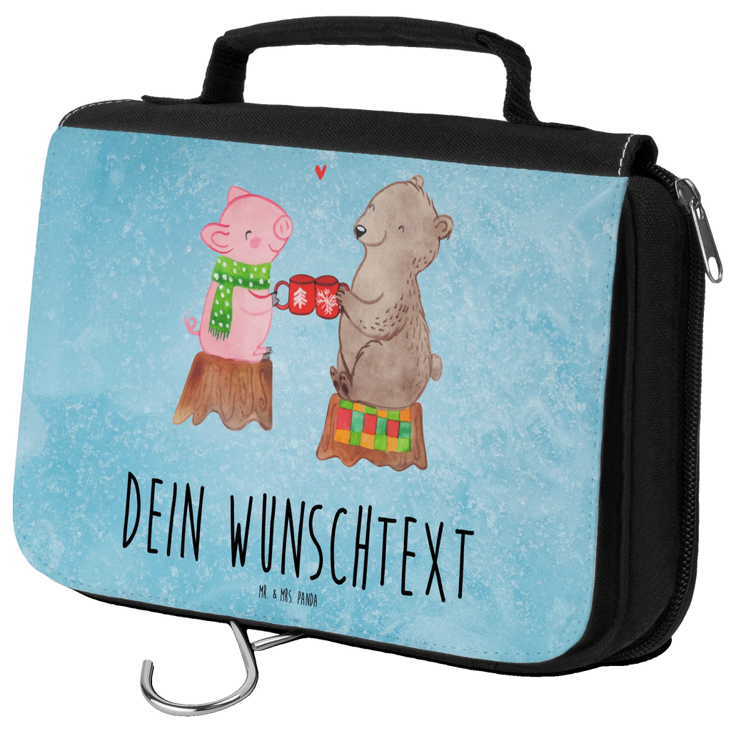 Personalisierter Kulturbeutel Glühschwein Sause Personalisierter Kulturbeutel, Personalisierte Waschtasche, Personalisierte Kosmetiktasche, Damen, Herren, Personalisierte Aufbewahrungstasche, Personalisierte Schminktasche, Personalisierter Kosmetikbeutel, Personalisierter Organizer, Personalisierte Kulturtasche, Personalisierte Schminkutensil, Personalisierung, Wunschtext, Wunschname, Selbst bedrucken, Kulturbeutel mit Namen, Winter, Weihnachten, Weihnachtsdeko, Nikolaus, Advent, Heiligabend, Wintermotiv, Prost, Alles Gute, Weihnachtszeit, Schwein, Bär