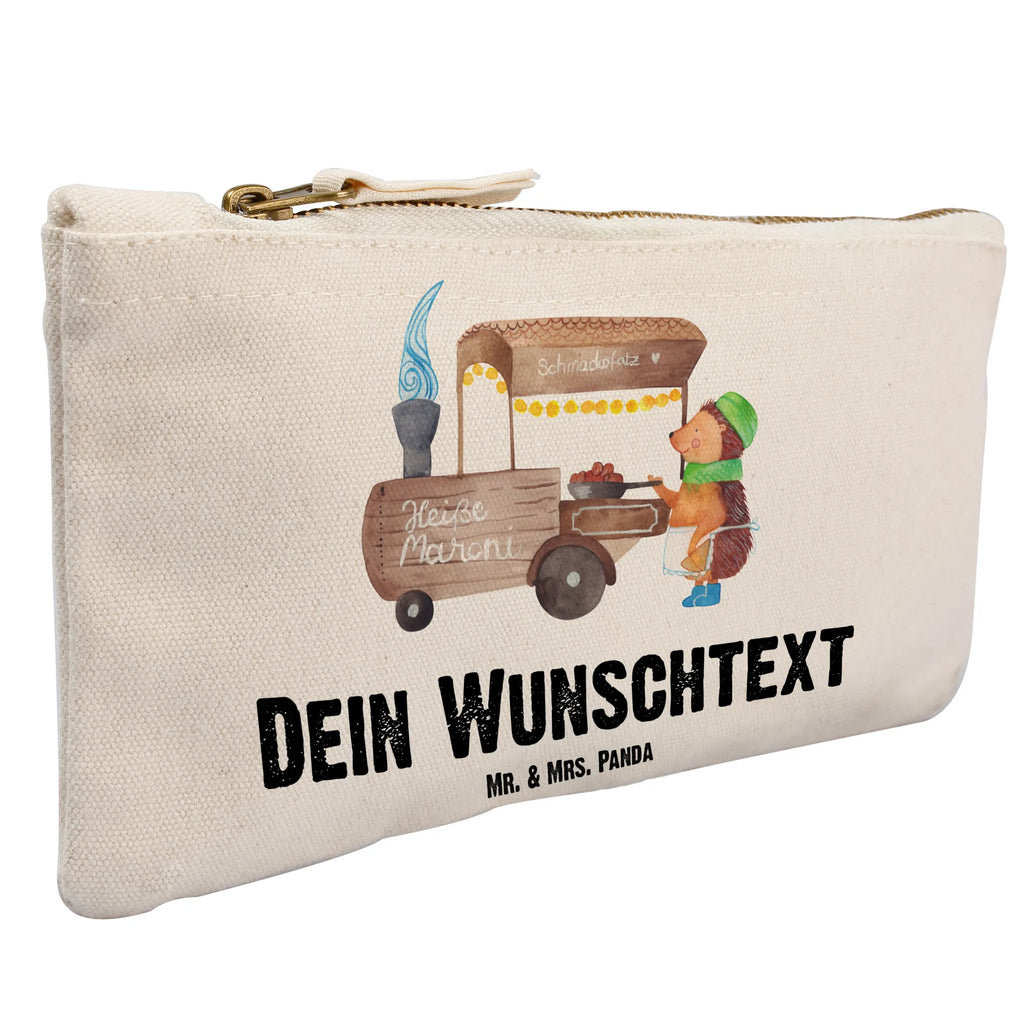 Personalisierte Schminktasche Igel Maronen Personalisierte Schminktasche, Personalisierte Kosmetiktasche, Personalisierter Kosmetikbeutel, Personalisiertes Stiftemäppchen, Personalisiertes Etui, Personalisierte Federmappe, Personalisierte Makeup Bag, Personalisiertes Schminketui, Personalisiertes Kosmetiketui, Personalisiertes Schlamperetui, Schminktasche mit Namen, Kosmetiktasche mit Namen, Kosmetikbeutel mit Namen, Stiftemäppchen mit Namen, Etui mit Namen, Federmappe mit Namen, Makeup Bg mit Namen, Schminketui mit Namen, Kosmetiketui mit Namen, Schlamperetui mit Namen, Schminktasche personalisieren, Schminktasche bedrucken, Schminktasche selbst gestalten, Winter, Weihnachten, Weihnachtsdeko, Nikolaus, Advent, Heiligabend, Wintermotiv, Maronen, Weihnachtsmarkt, Kastanien, Duft